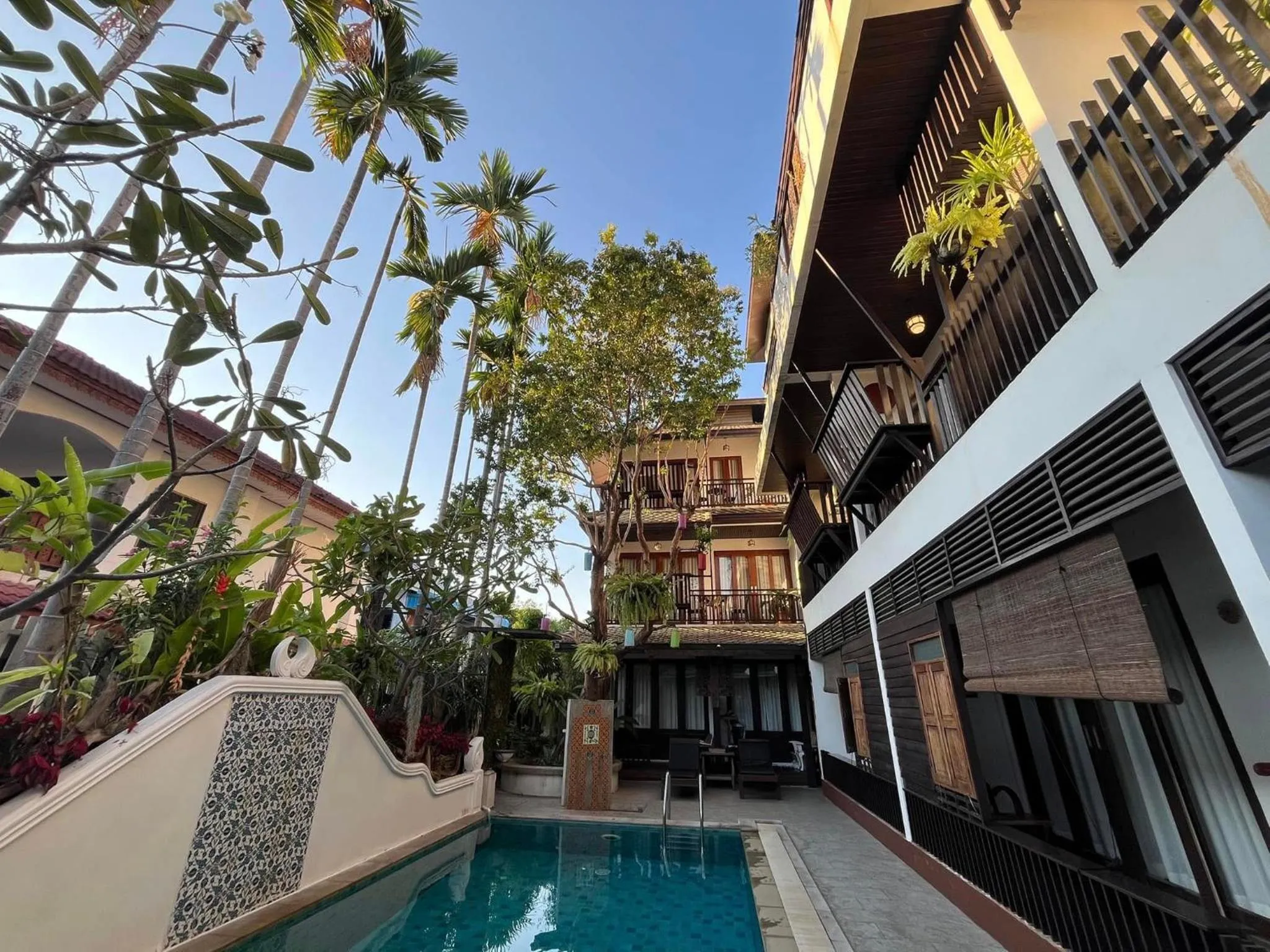 Property building in Baan Huenphen Boutique Hotel