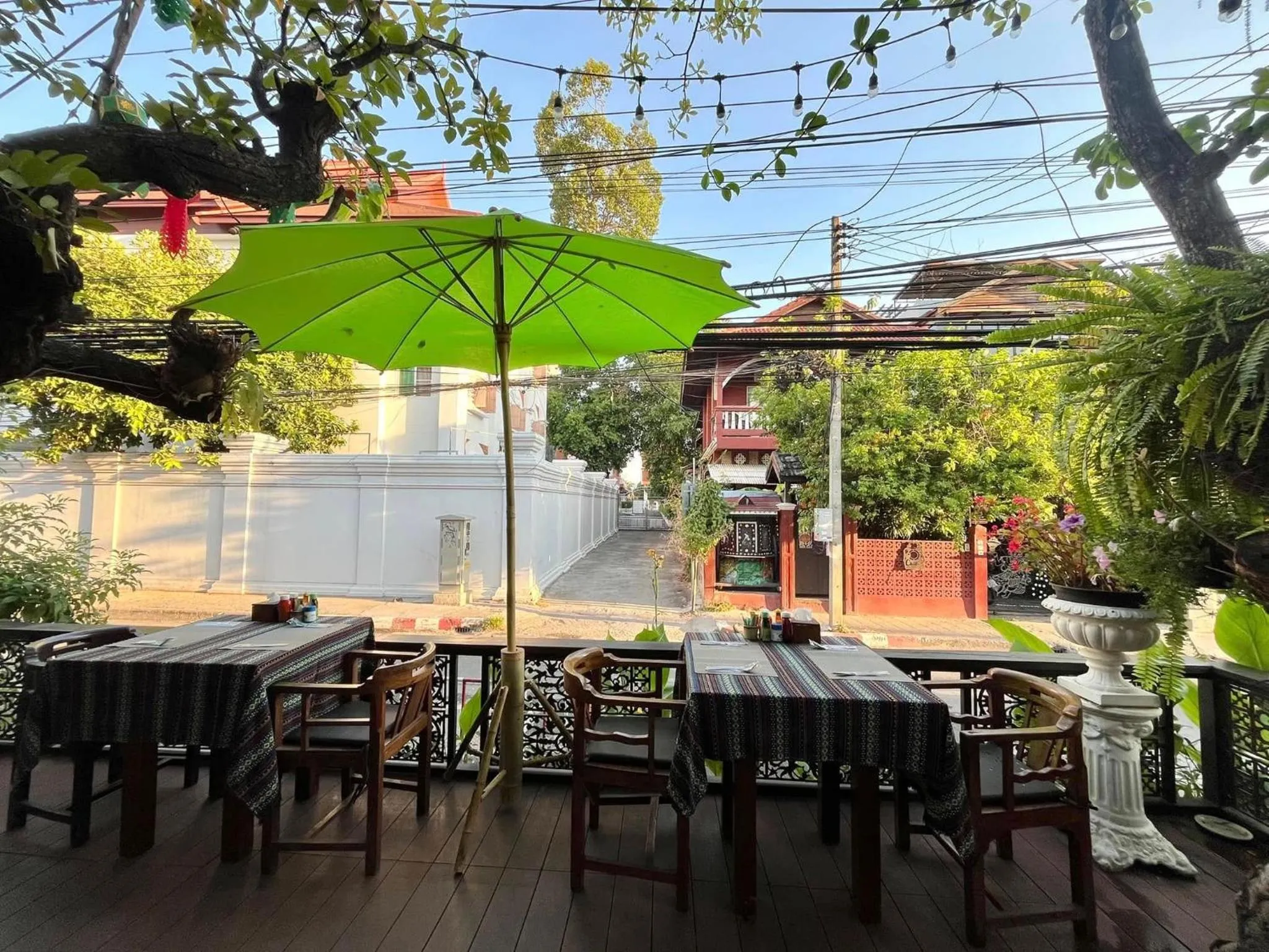 Property building in Baan Huenphen Boutique Hotel