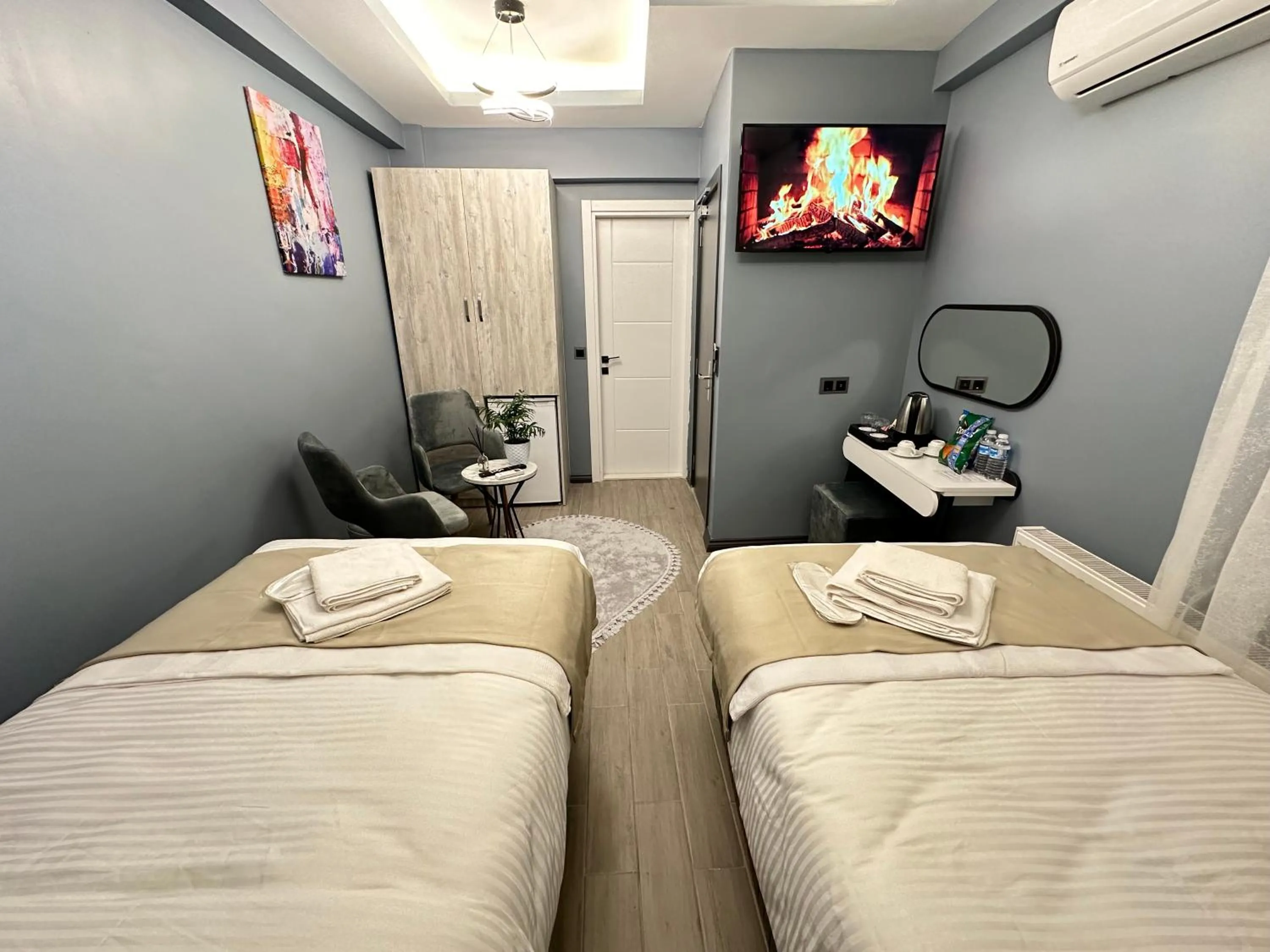 Bed in Blue Moonrise Hotel