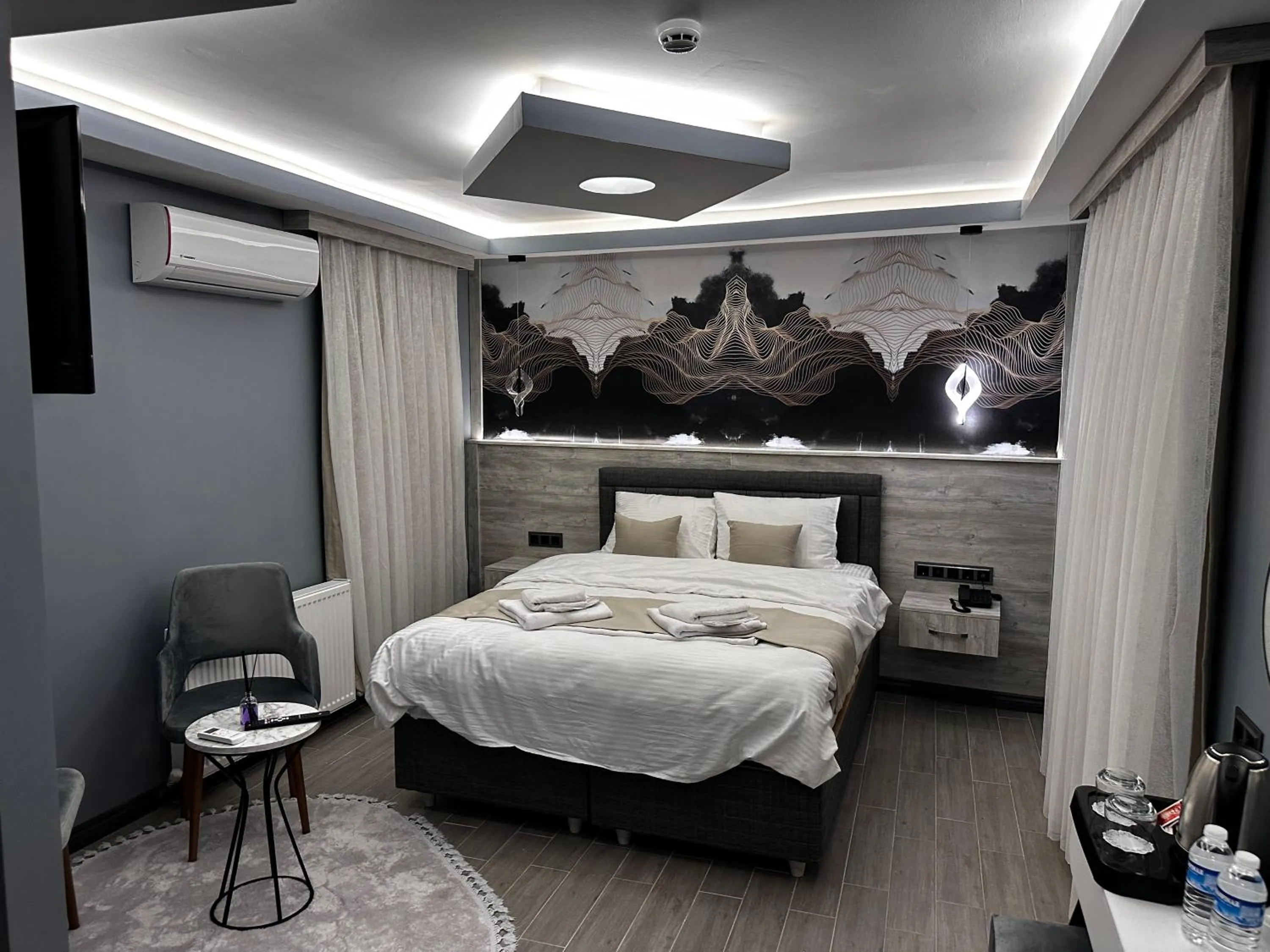 Bed in Blue Moonrise Hotel