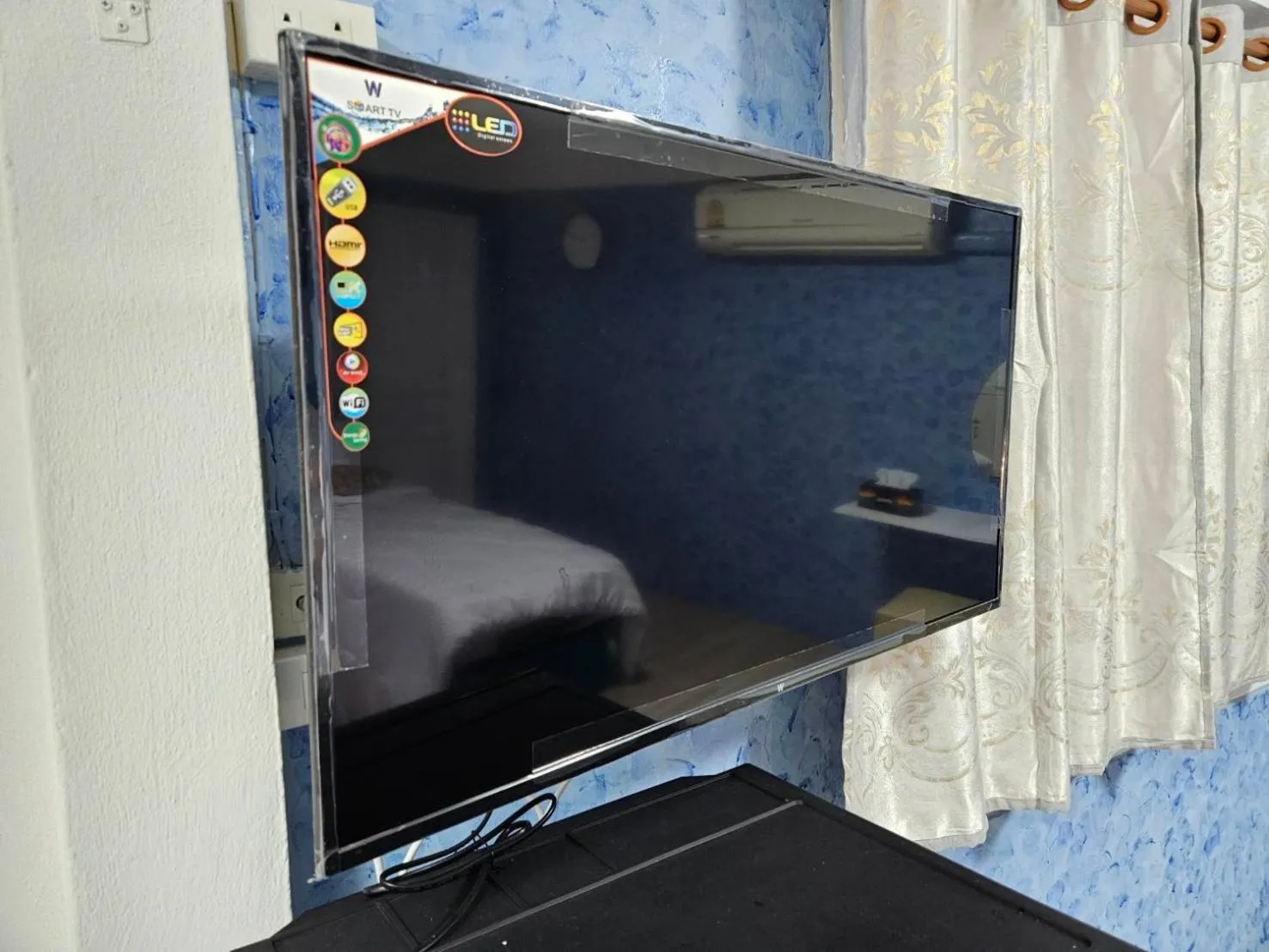TV and multimedia in Hommie by De-A-Ga