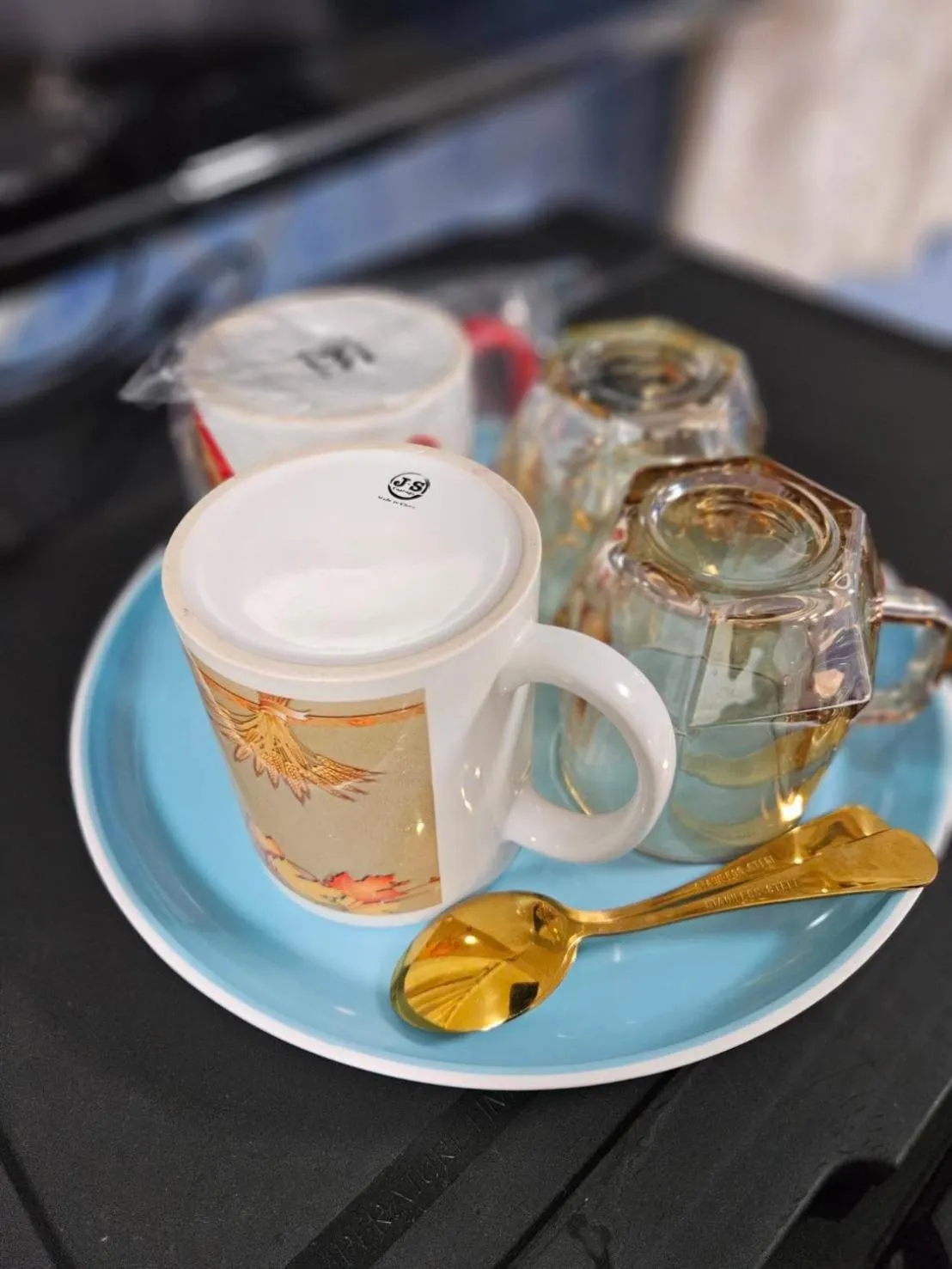 Coffee/tea facilities in Hommie by De-A-Ga