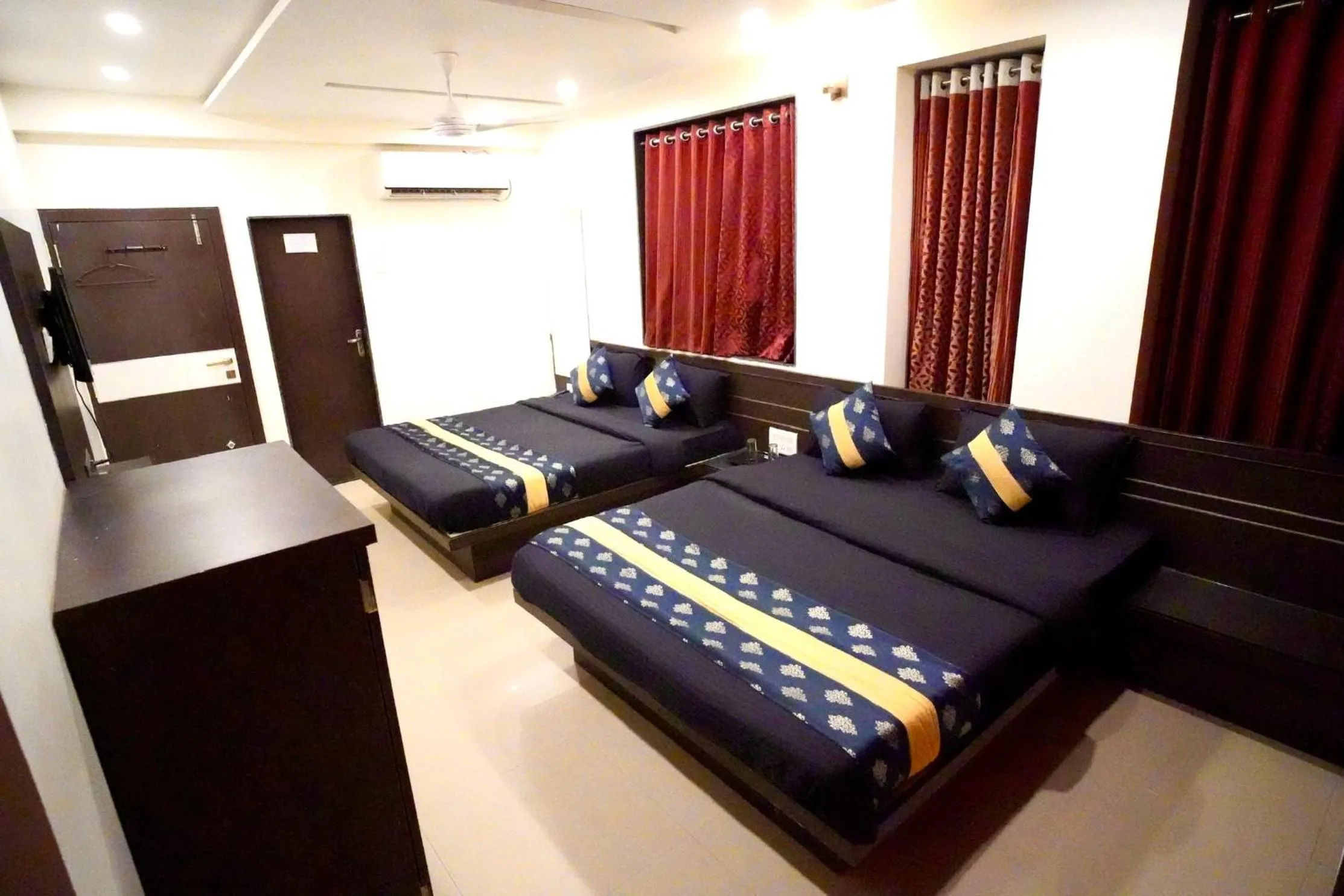 Photo of the whole room, Bed in Hotel Shri Govind