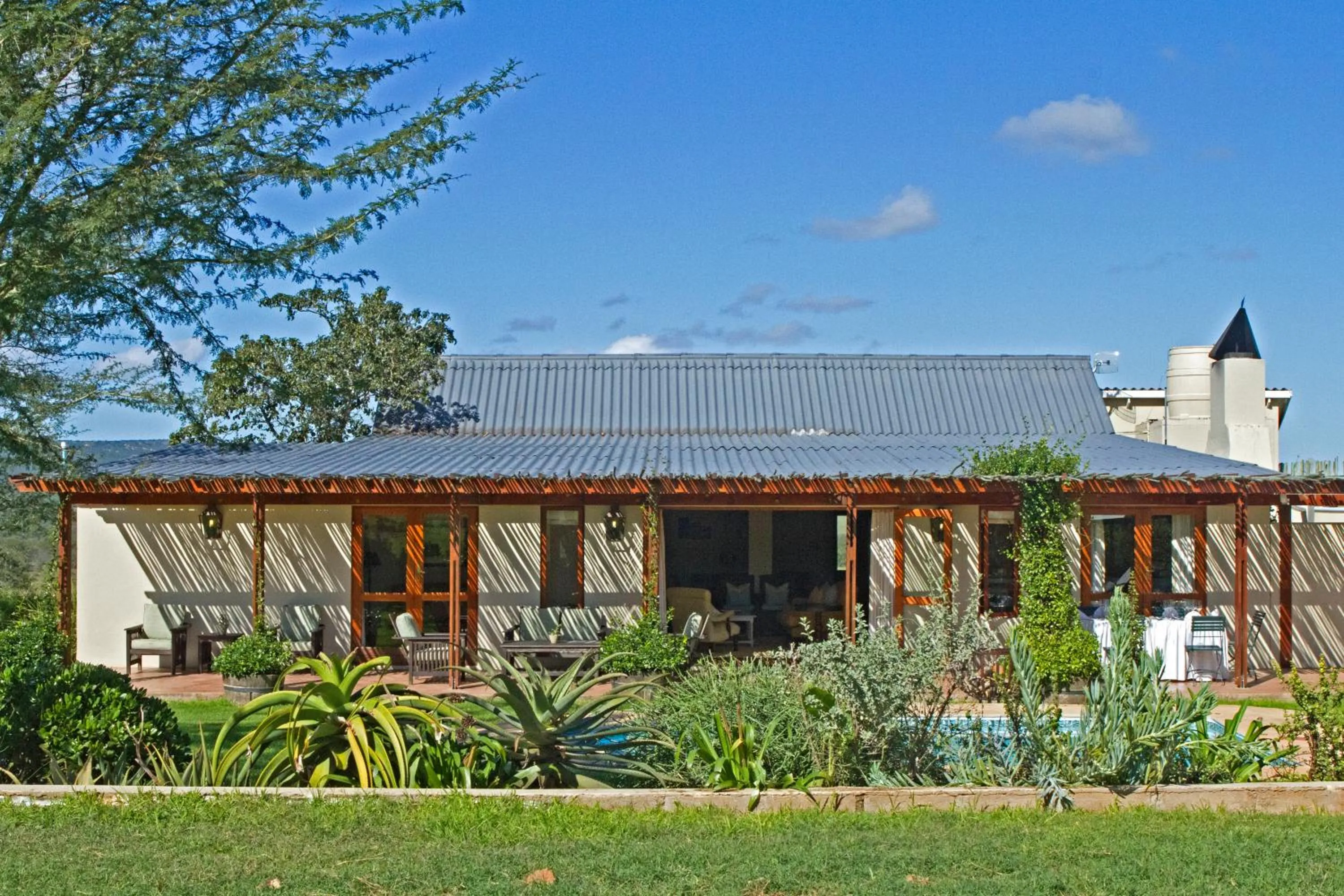 Property building in RiverBend Lodge