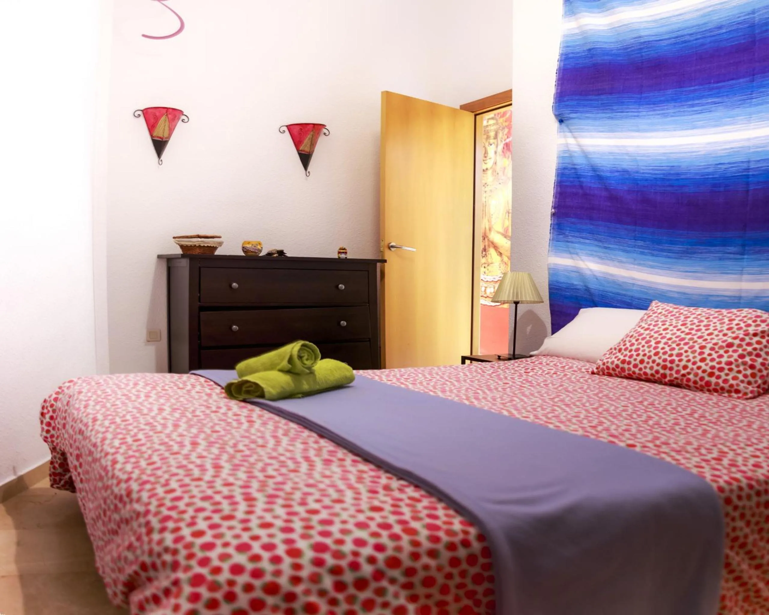 Other, Bed in Sea & Wave Peña Apartament