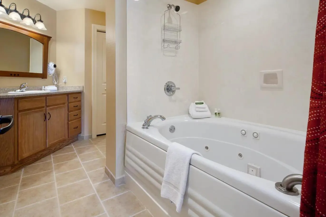 Bathroom in Holiday Inn Club Vacations Smoky Mountain Resort