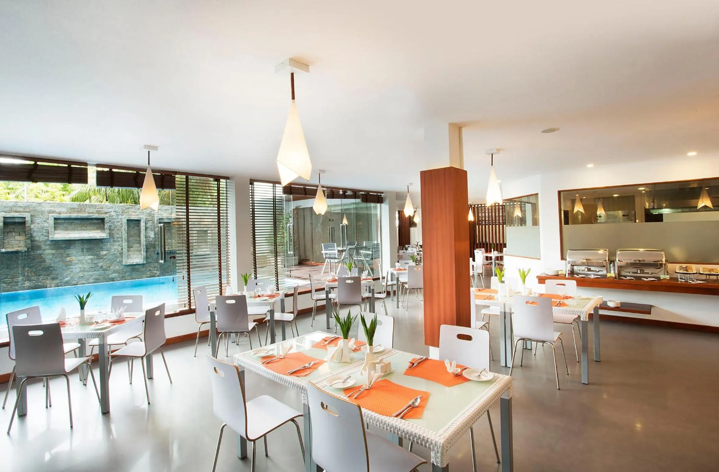 Restaurant/places to eat in Plumeria Maldives