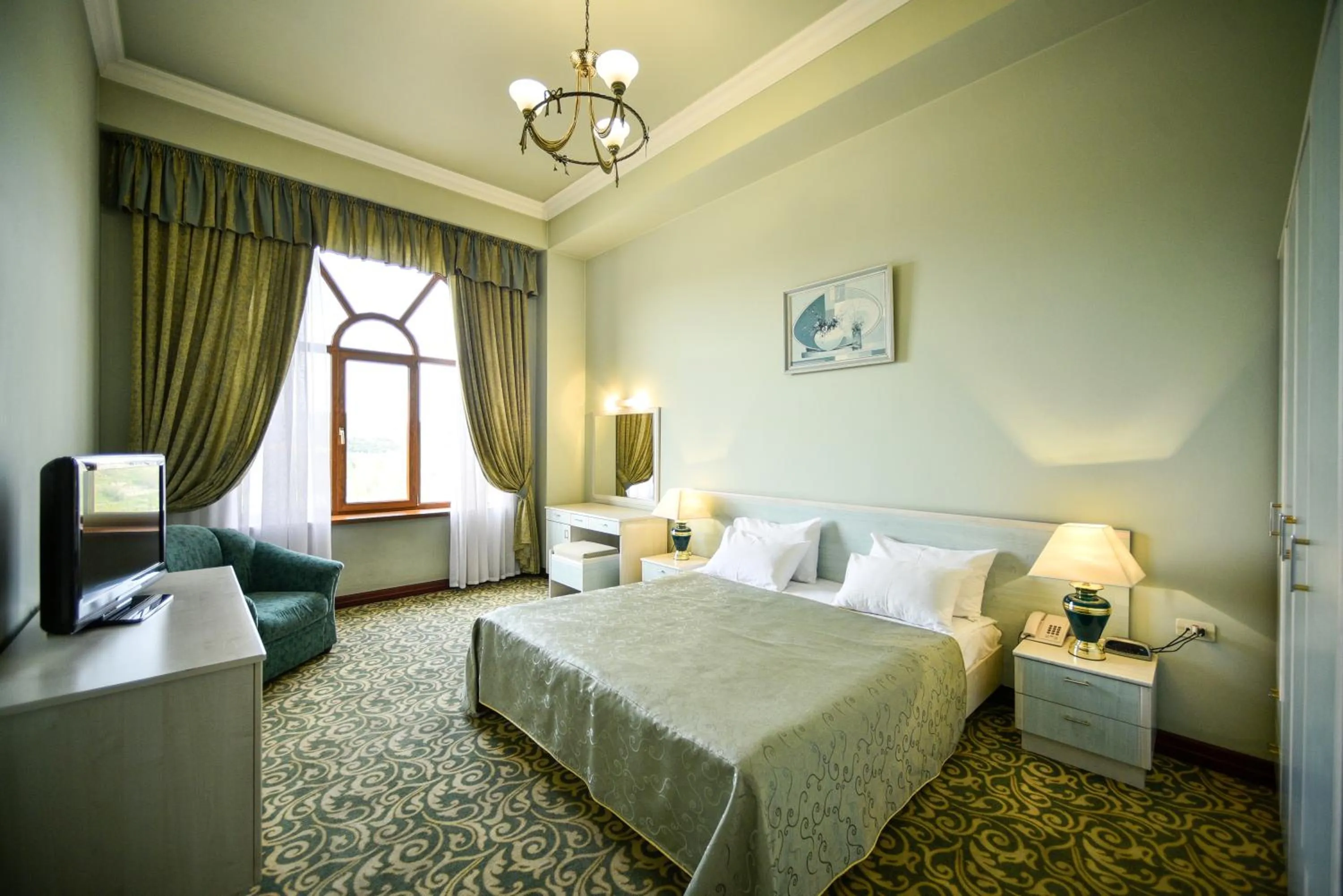 Bed in METROPOL HOTEL Yerevan