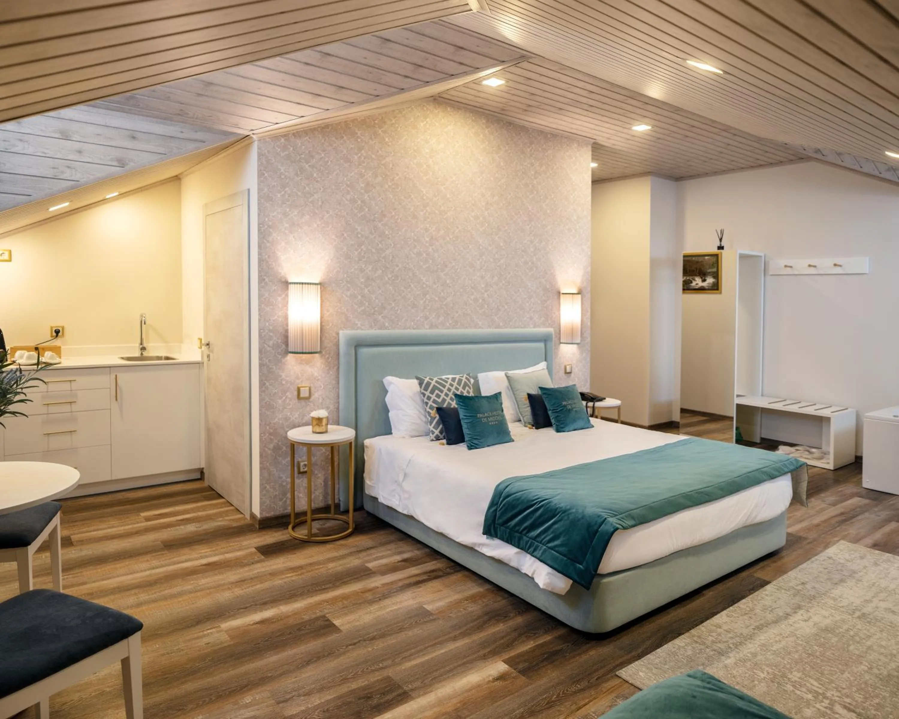 Bedroom, Bed in Palace Hotel de Midões