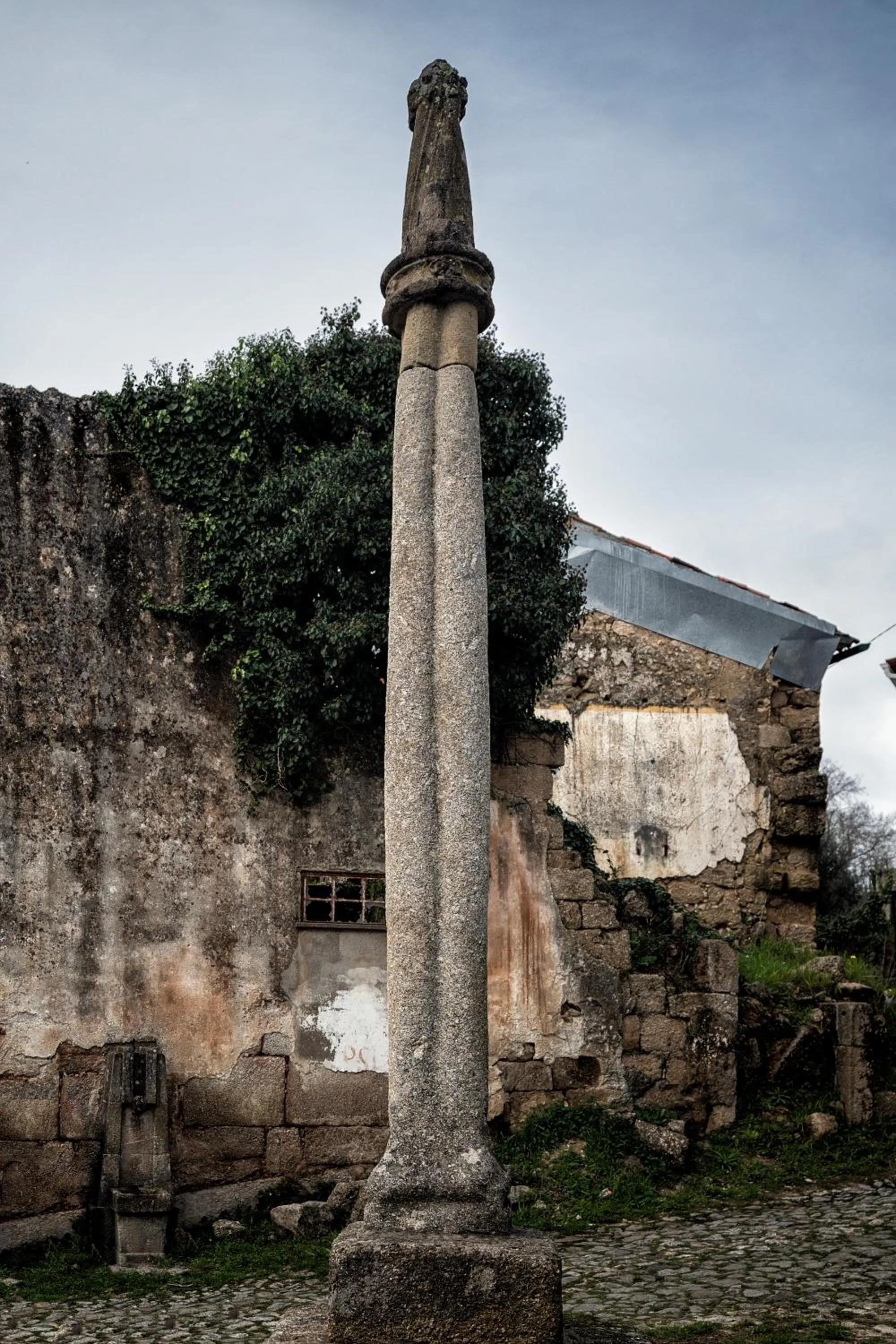 Nearby landmark in Palace Hotel de Midões