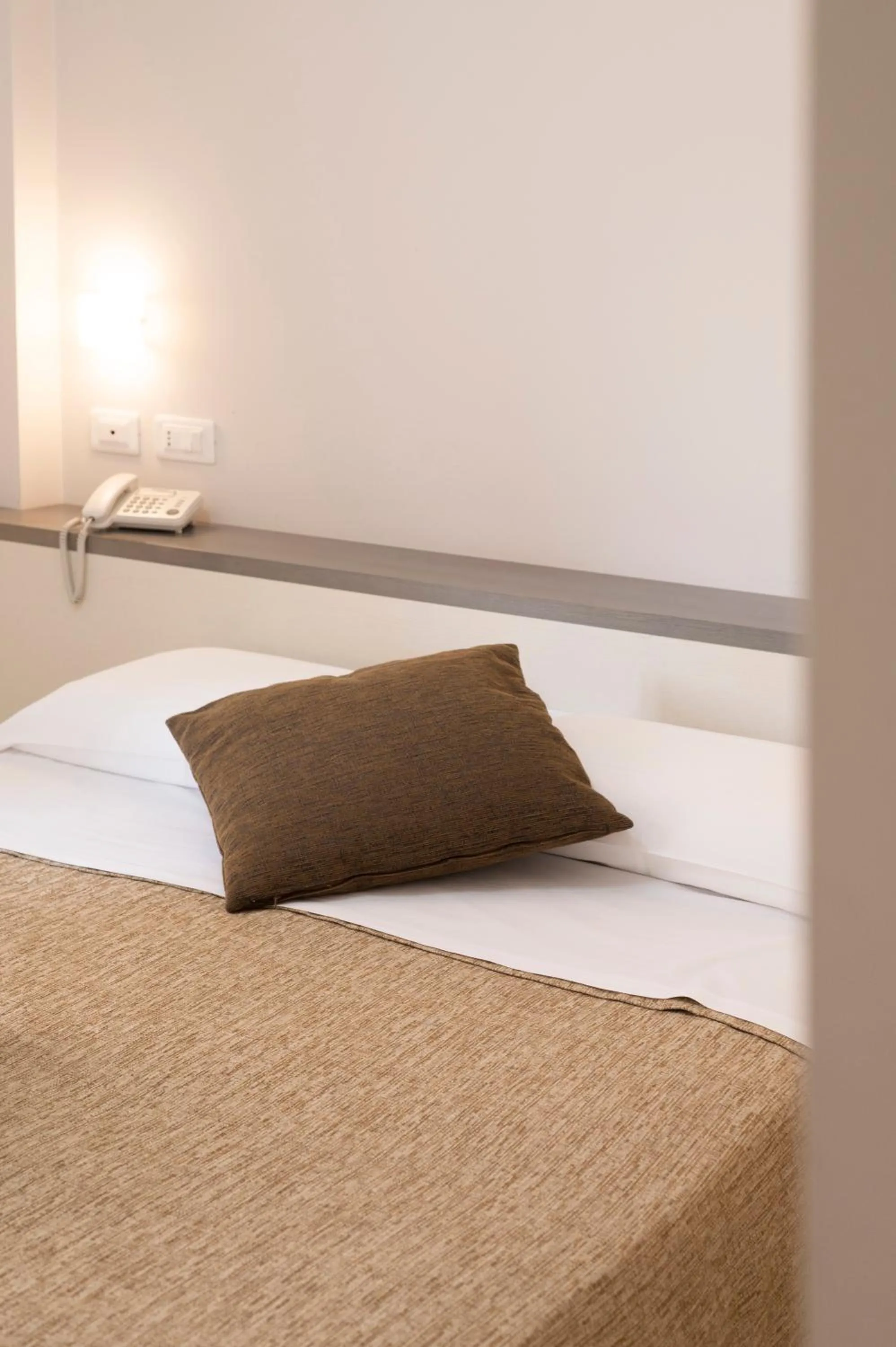 Bedroom, Bed in Echotel