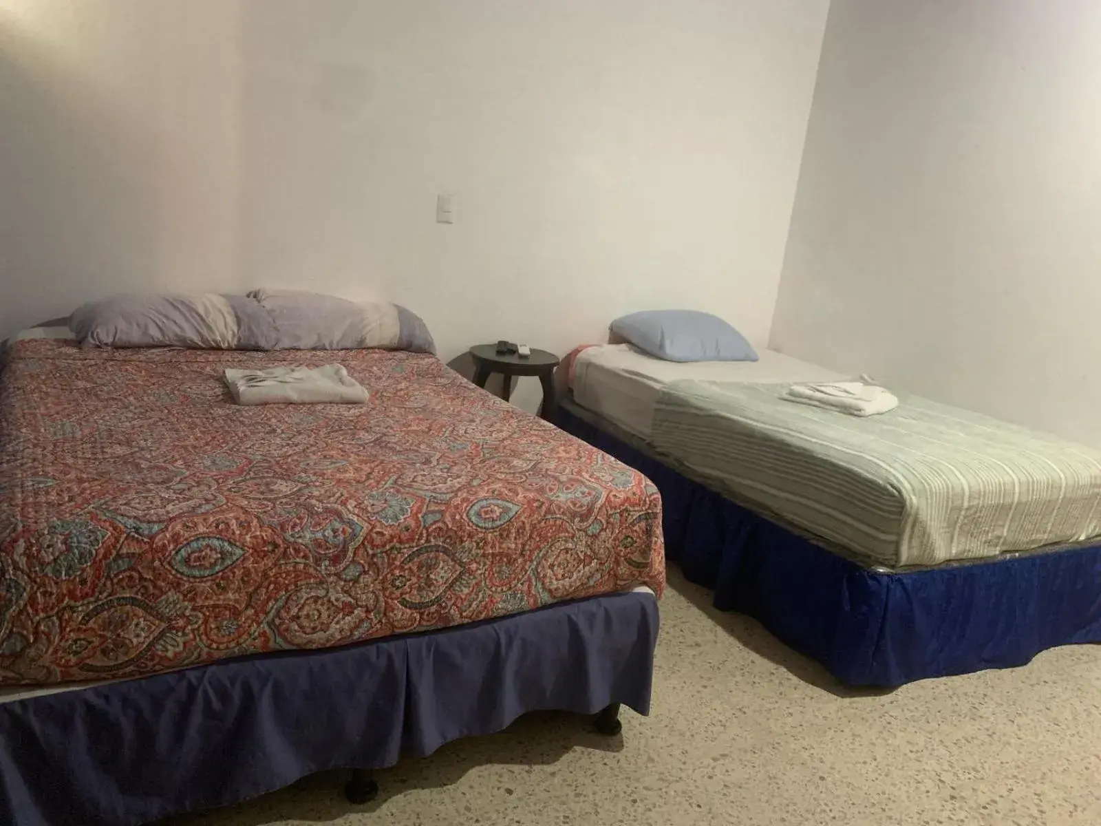 Deluxe Twin Room in Volcano Hostal y Restaurante Deluxe Twin Room in Volcano Hostal y Restaurante