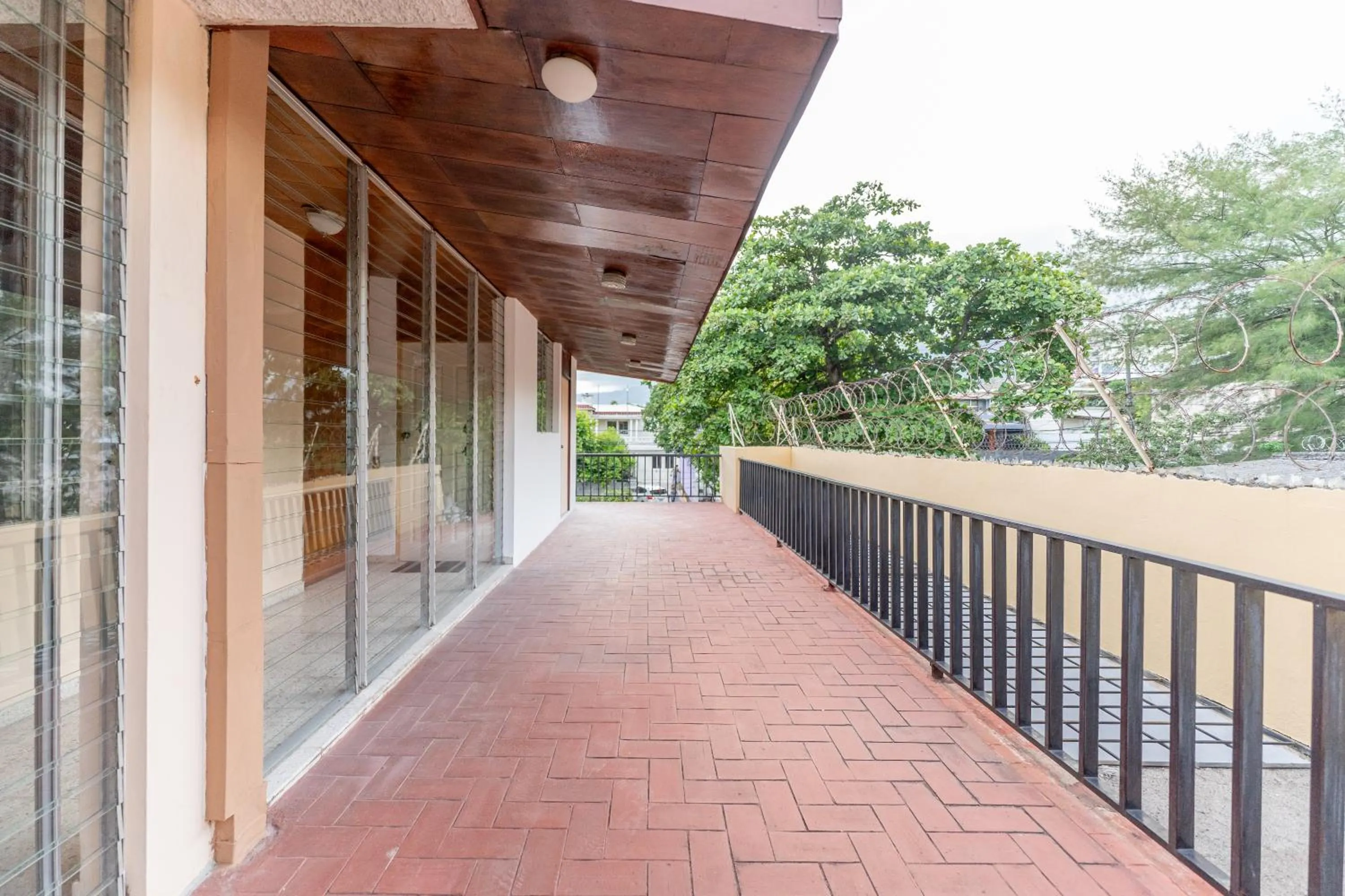 Property building in Volcano Hostal y Restaurante