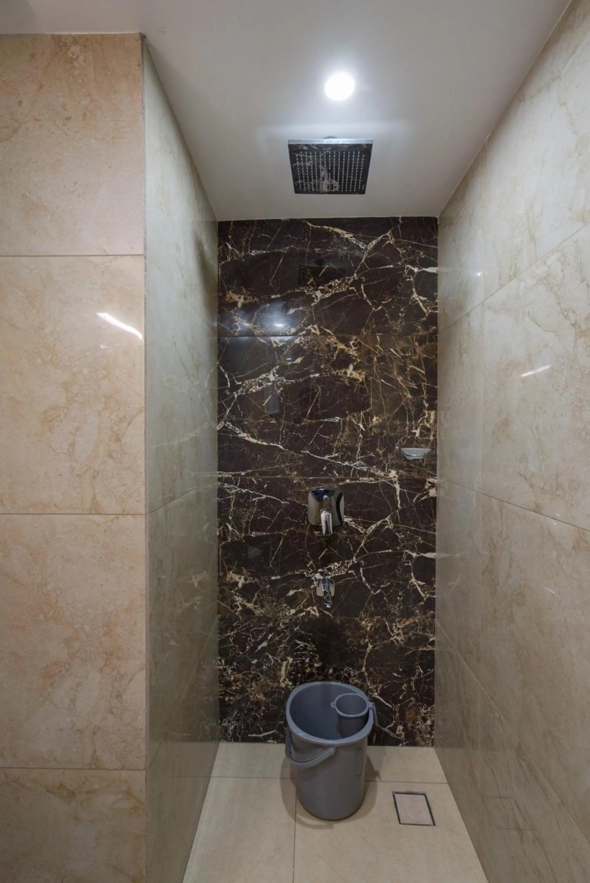 Bathroom in Hotel Vilvah