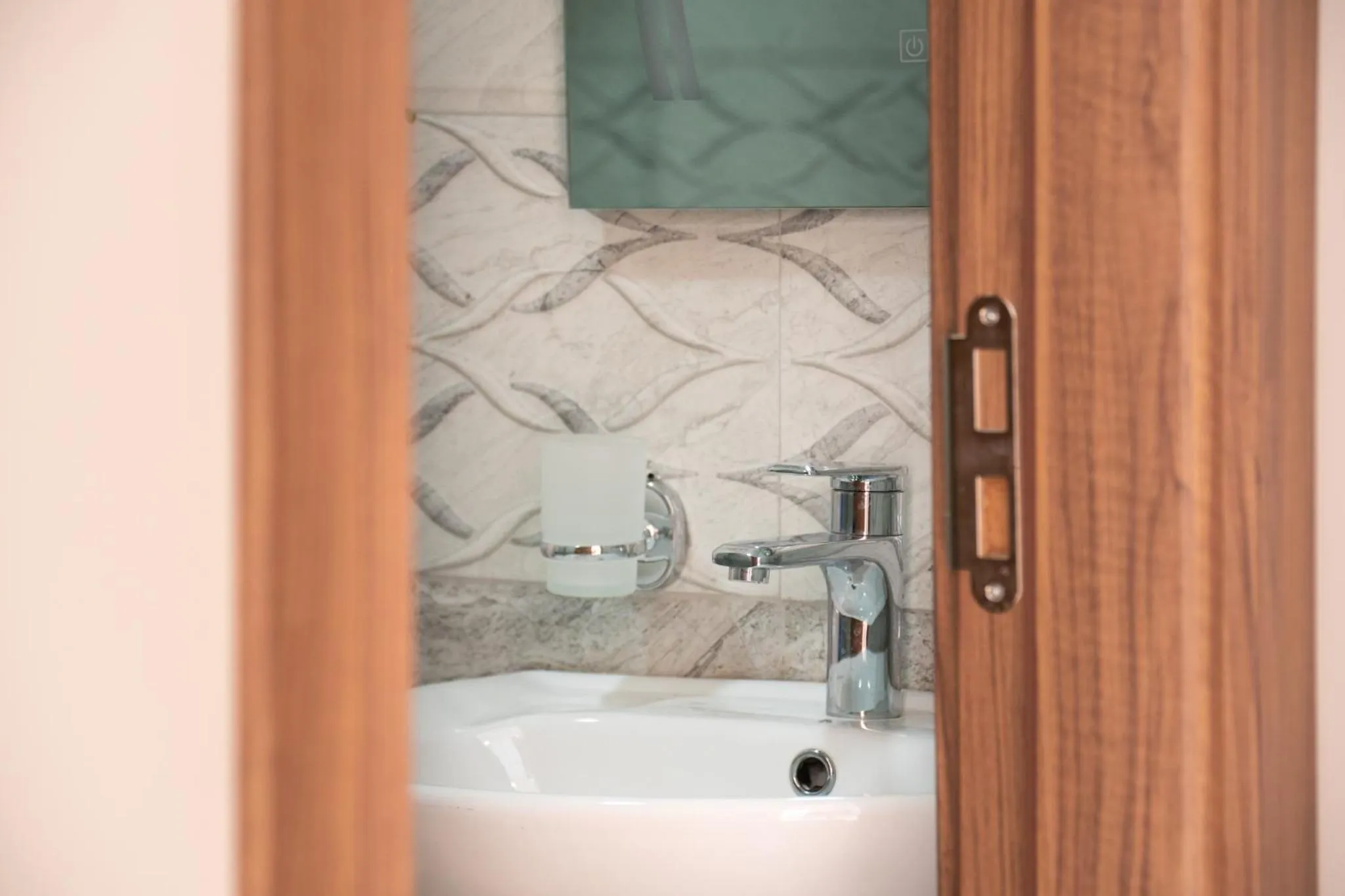 Bathroom in Chateau Milisi