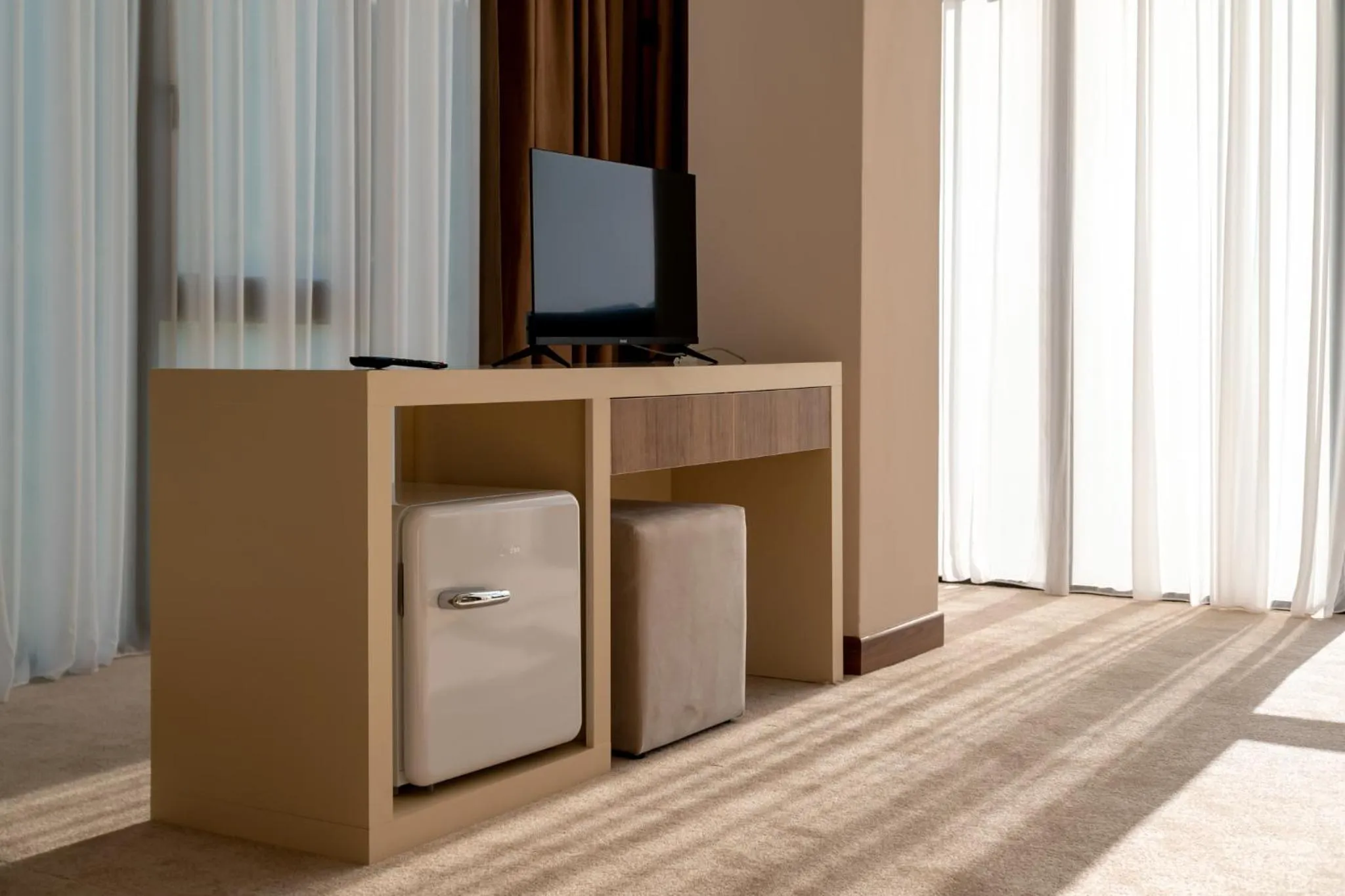 Communal lounge/ TV room in Chateau Milisi