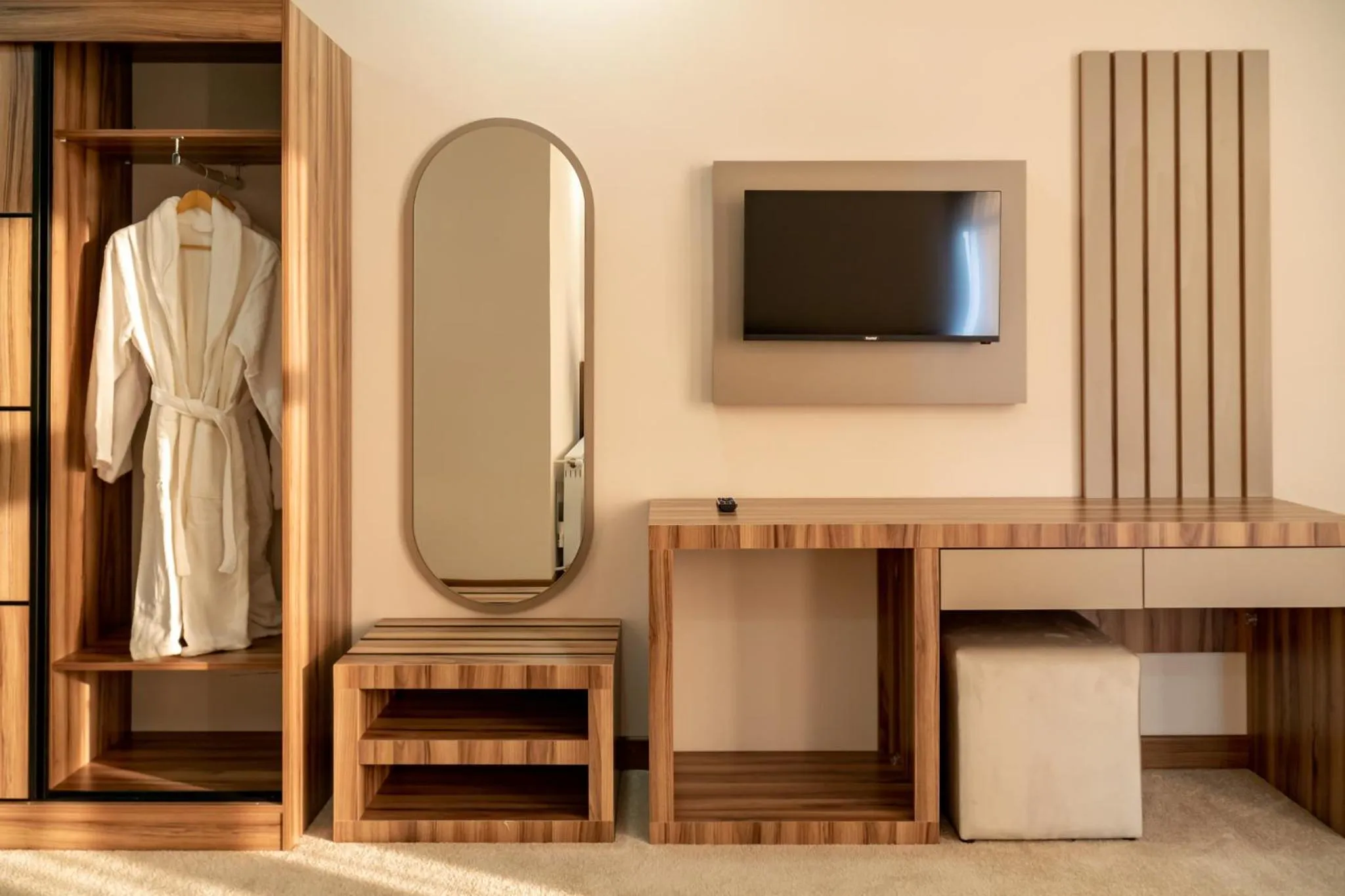 TV and multimedia in Chateau Milisi