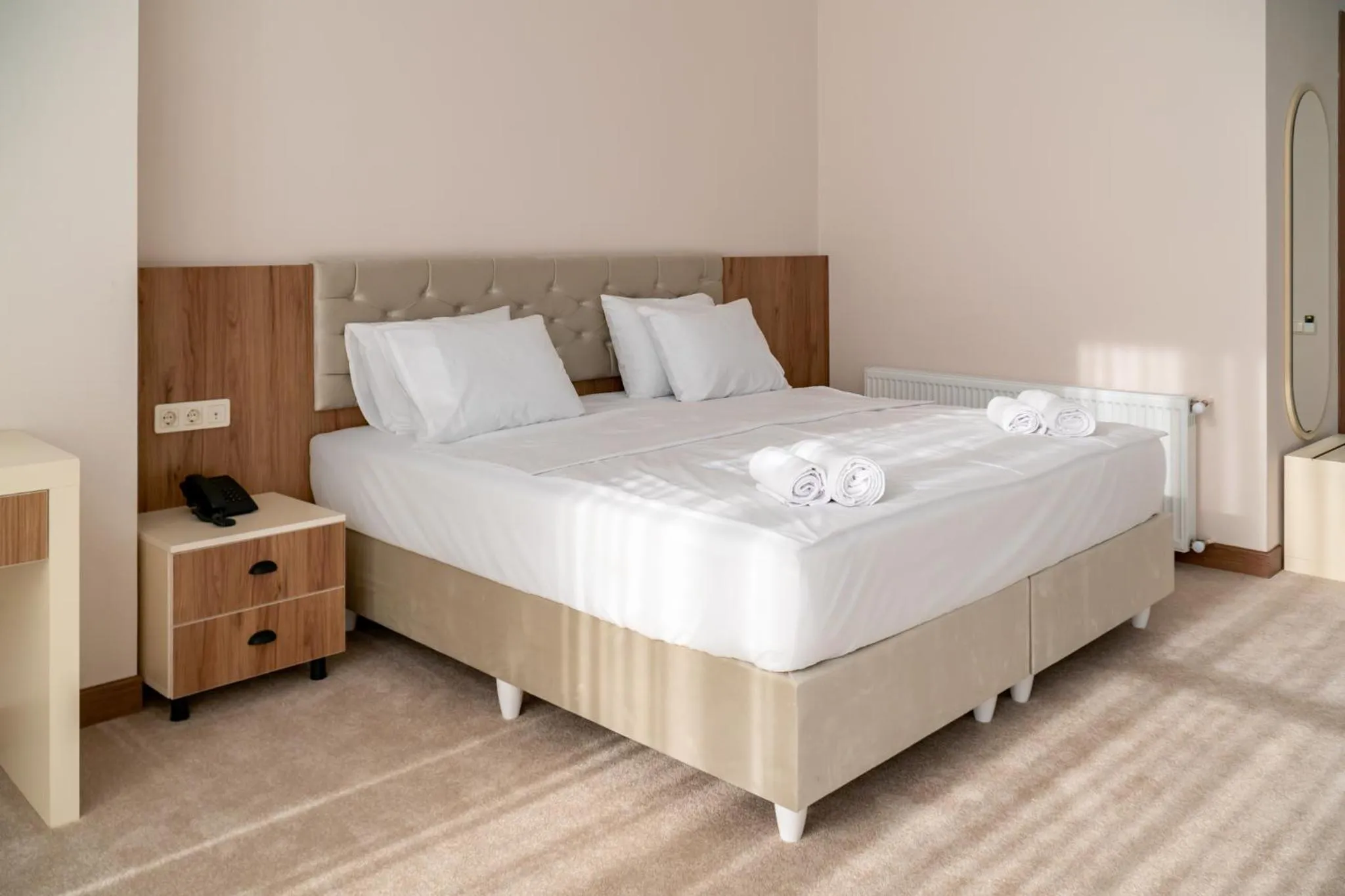 Bed in Chateau Milisi