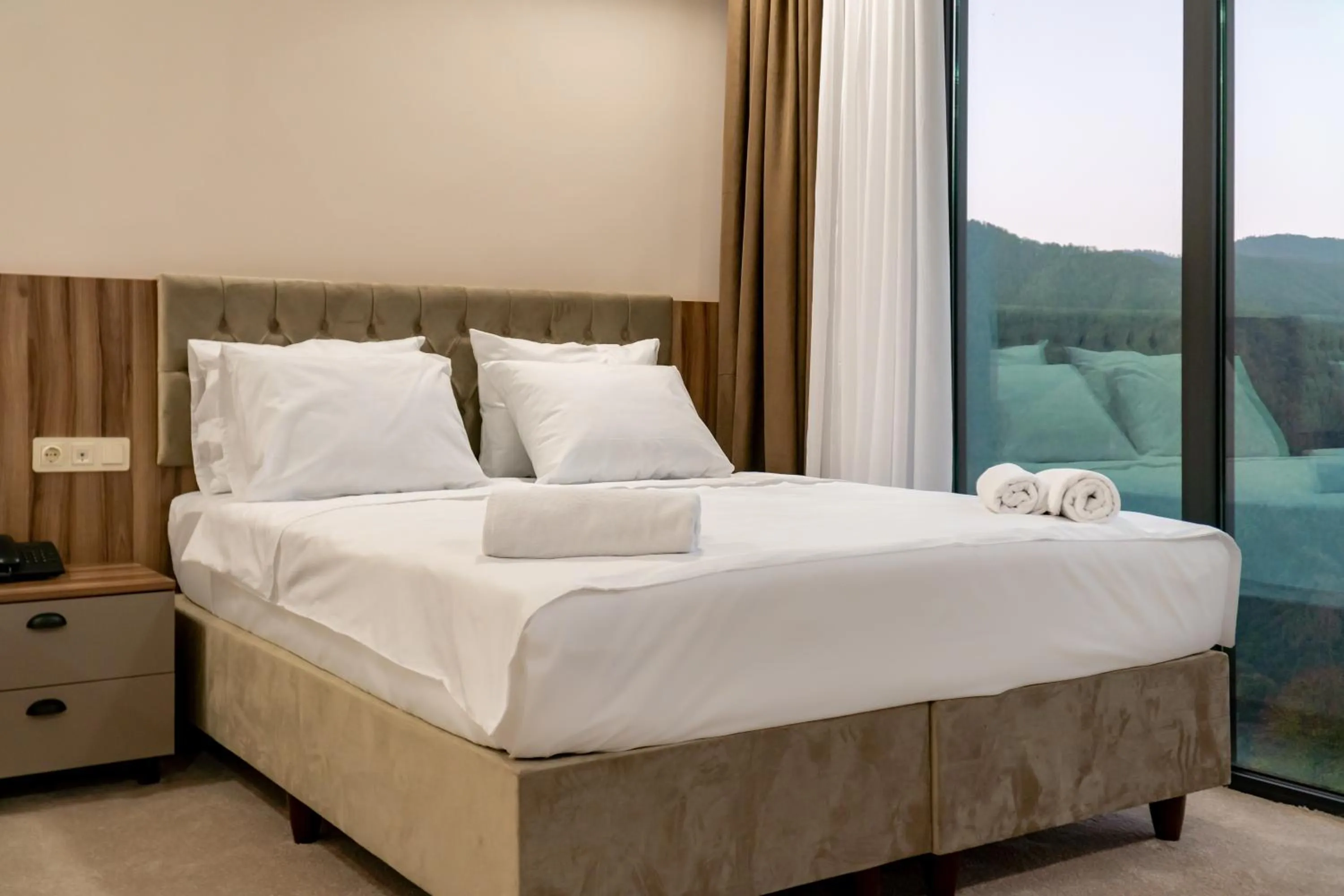 Bed in Chateau Milisi