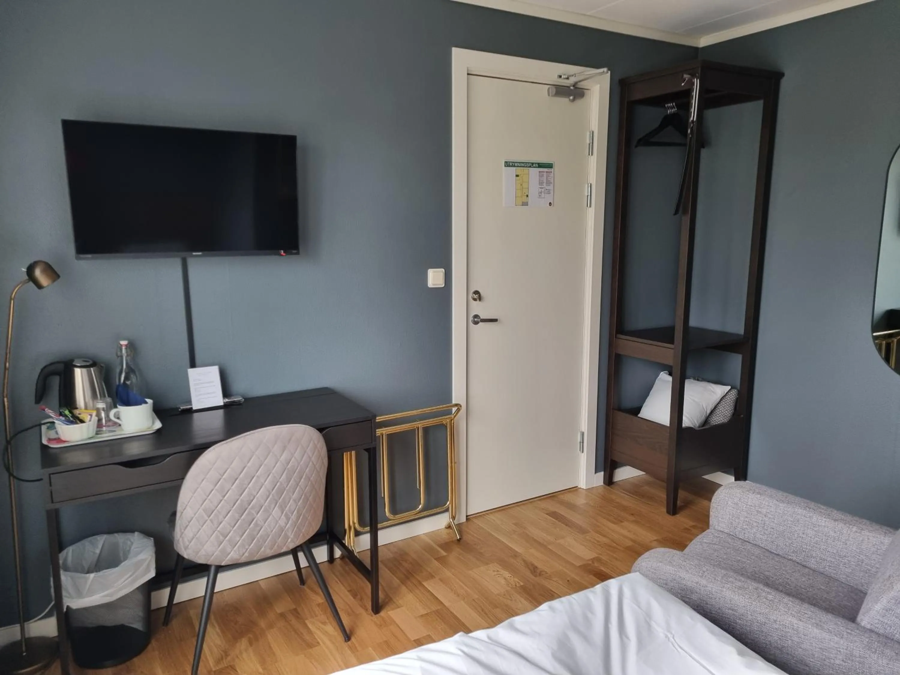 Property building, Bed in Hotell Zlafen Bed and Breakfast