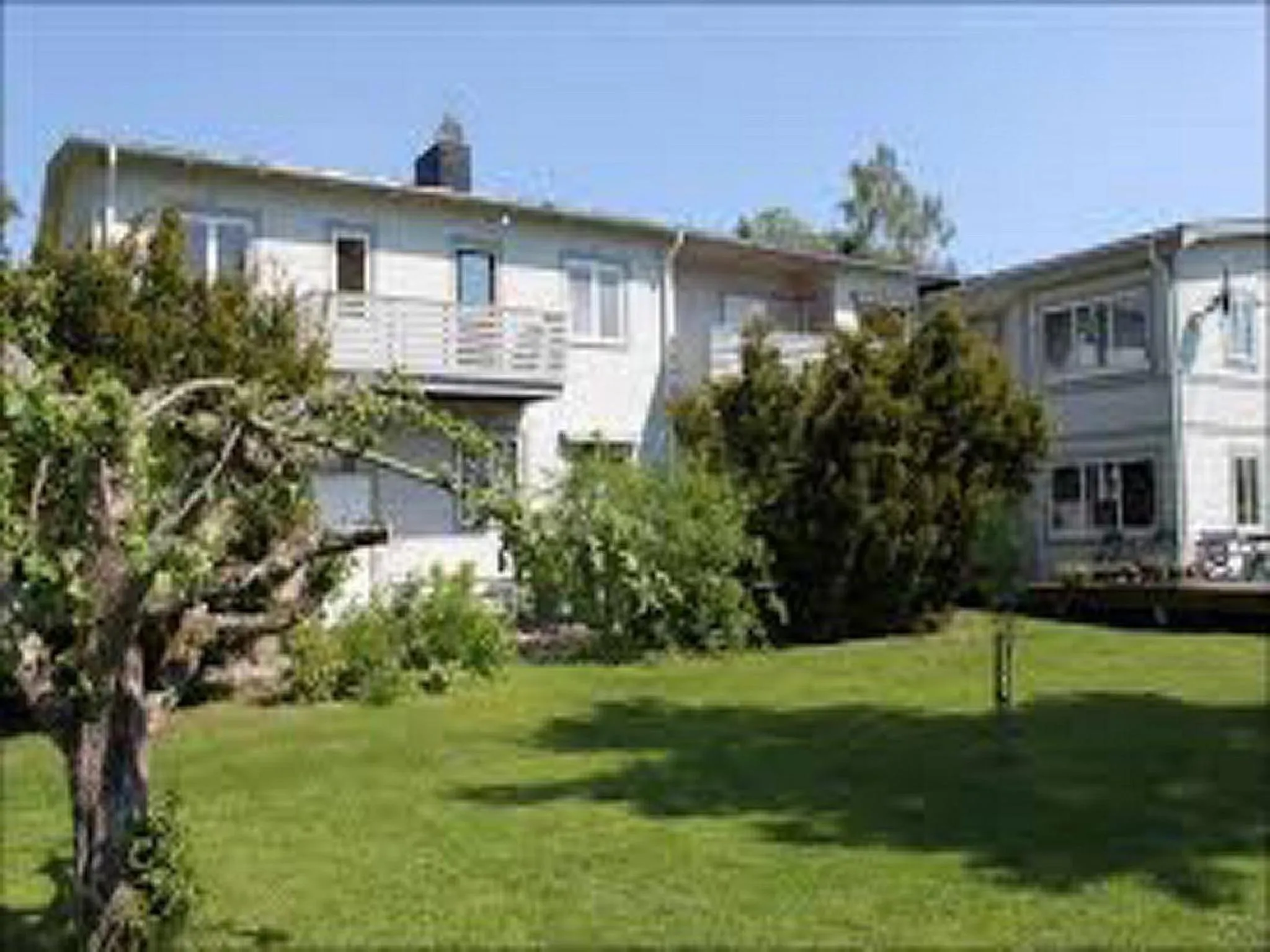 Property building in Hotell Zlafen Bed and Breakfast