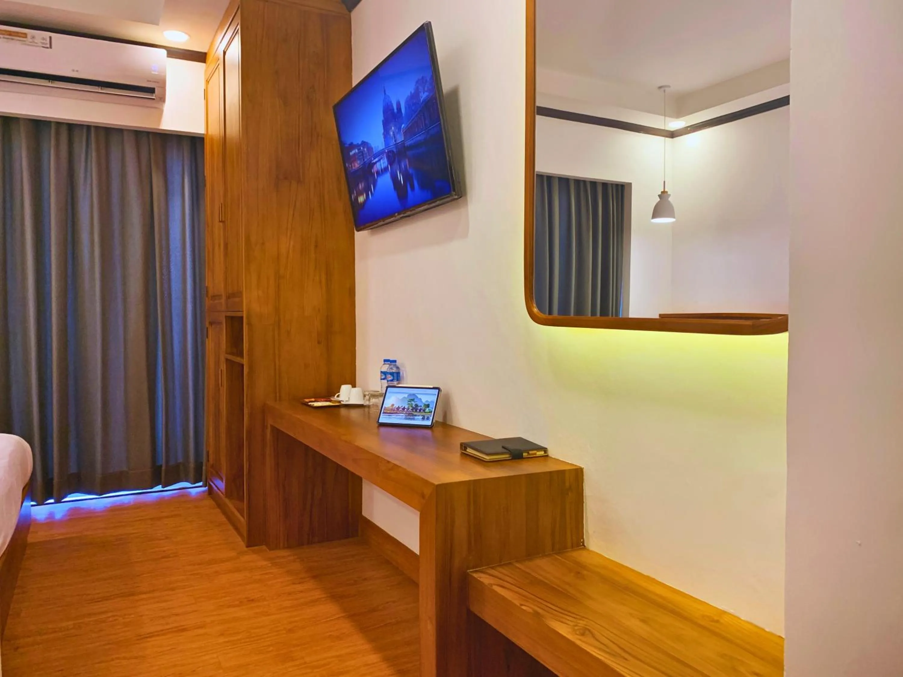 View (from property/room) in Oudomsin VangVieng Hotel