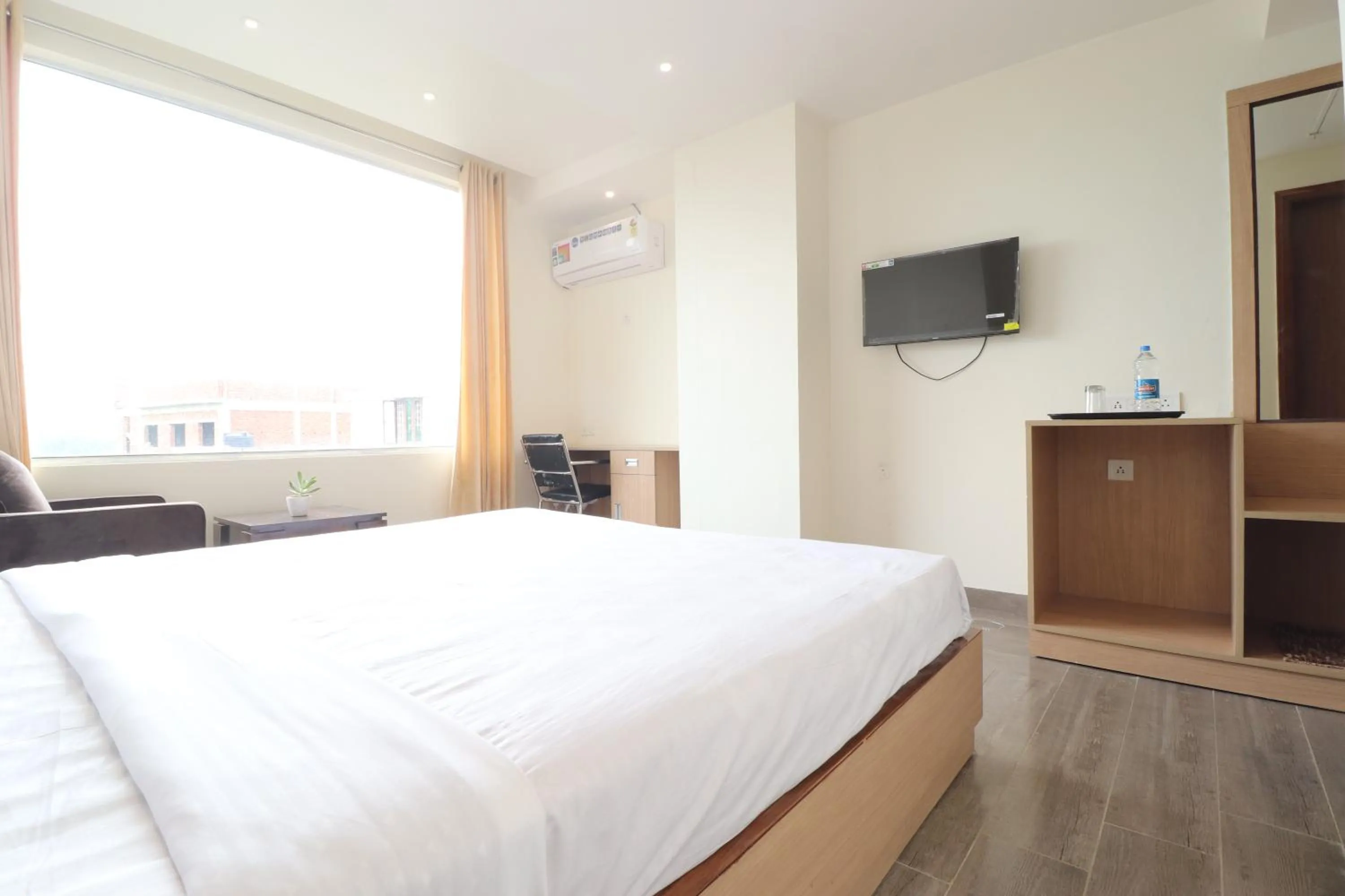 Bed in HOTEL JP ROYAL