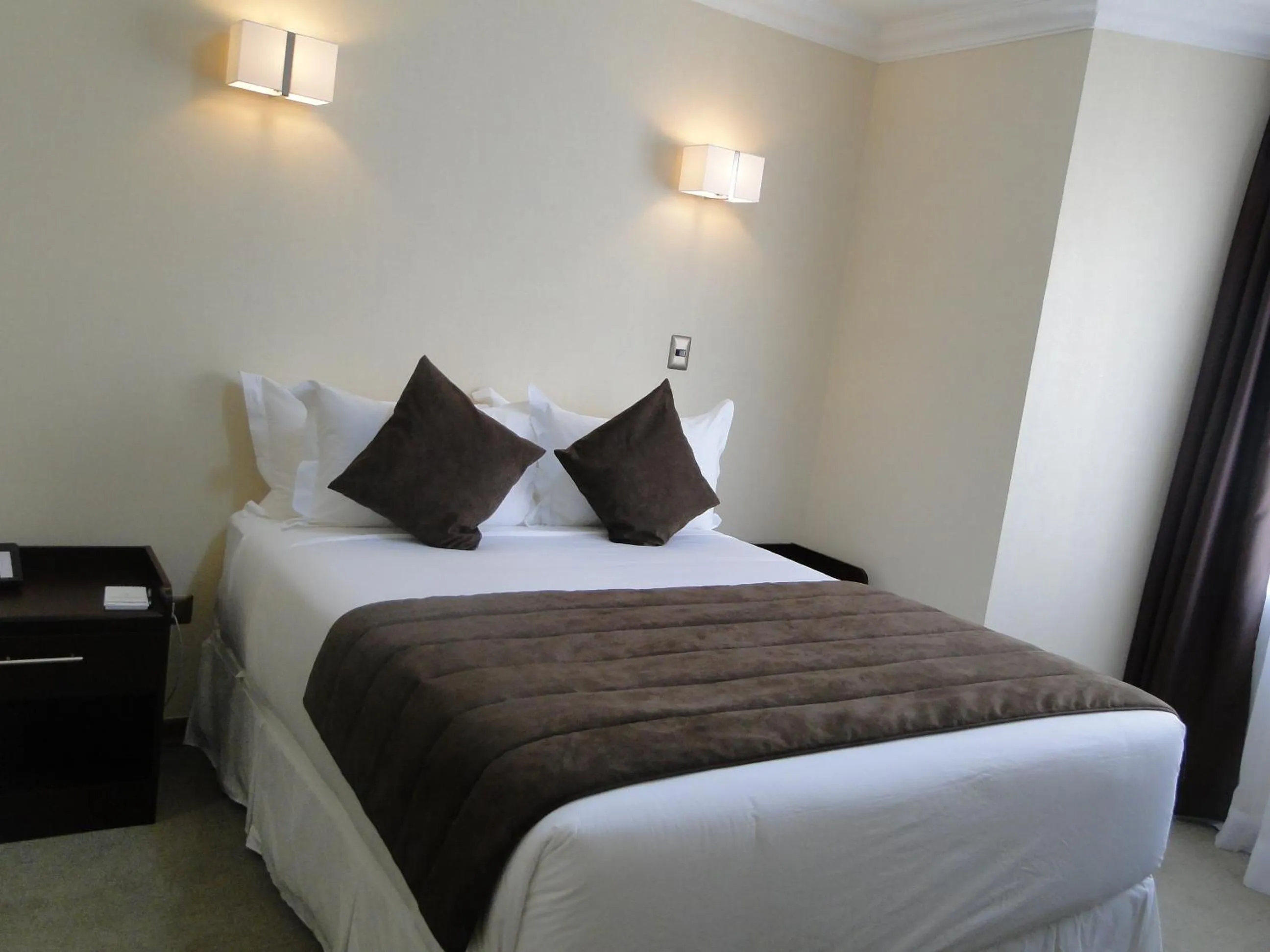 Bedroom, Bed in Hotel Costa Pacifico - Express