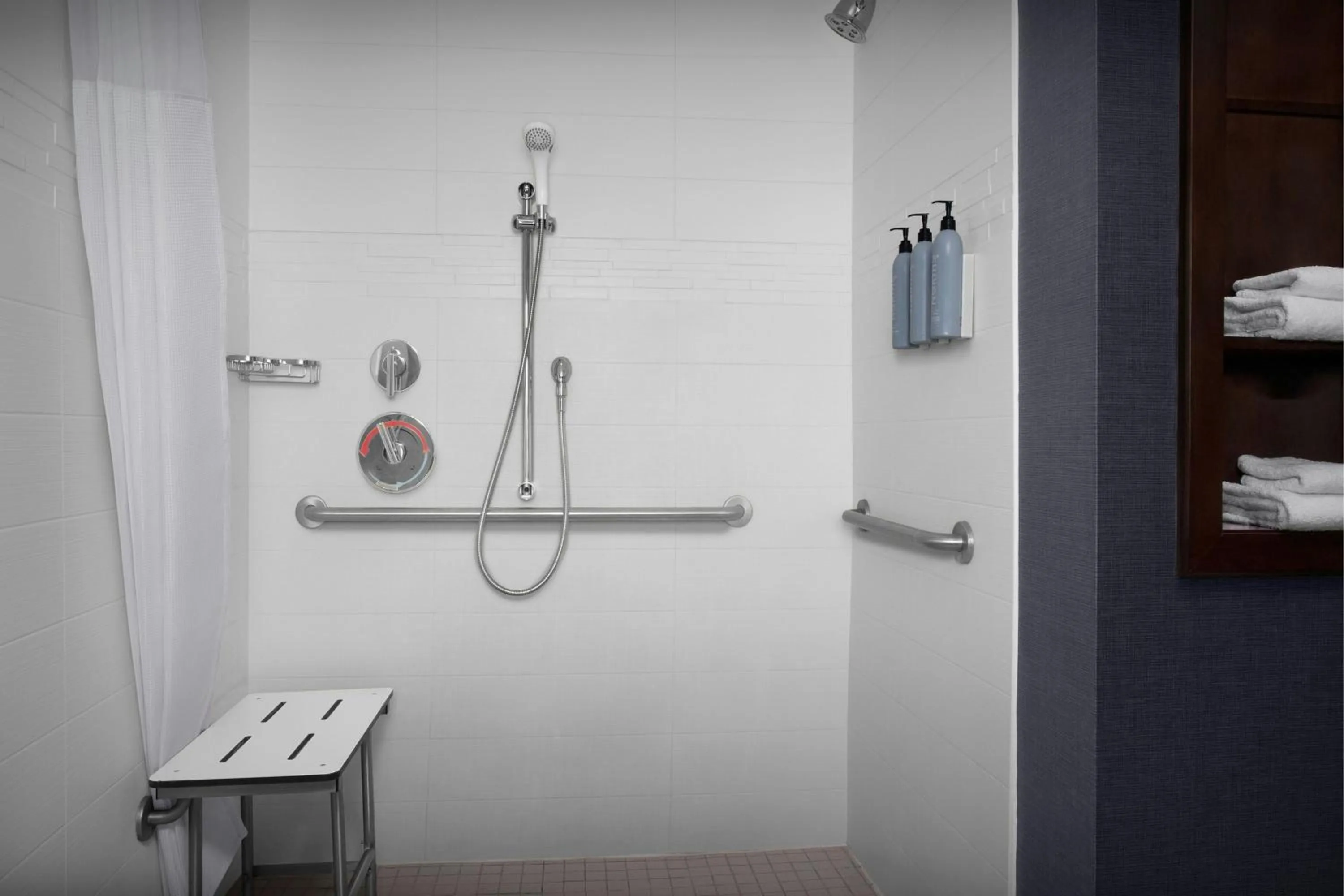 Bathroom in Residence Inn by Marriott Fort Lauderdale Airport & Cruise Port