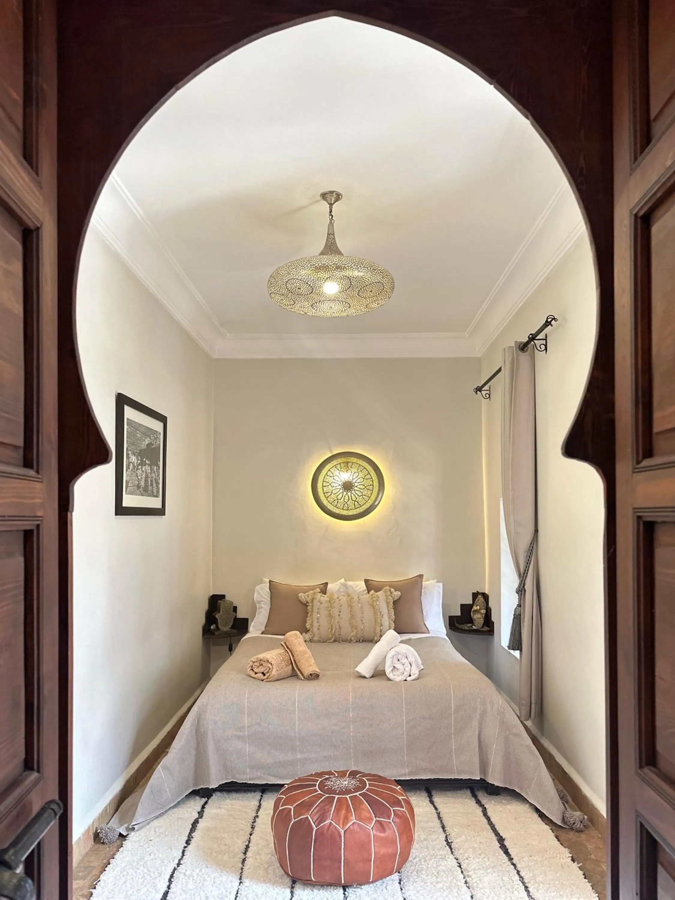 Bed in Riad of the Moon