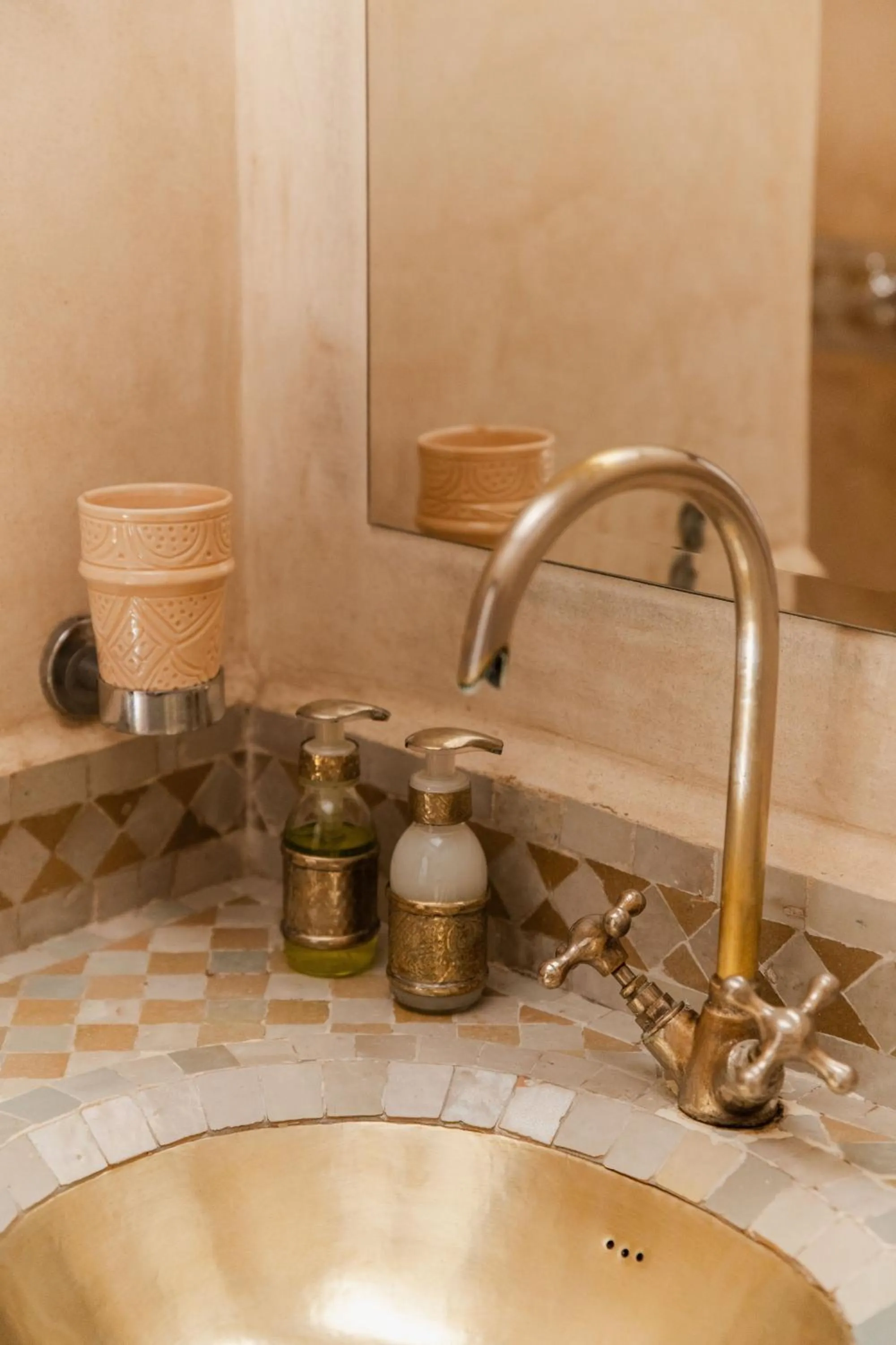 Toilet in Riad of the Moon