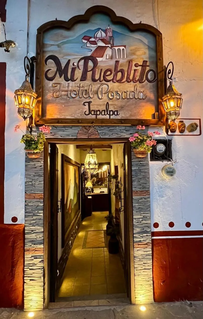 Facade/entrance in Hotel Mi Pueblito Tapalpa