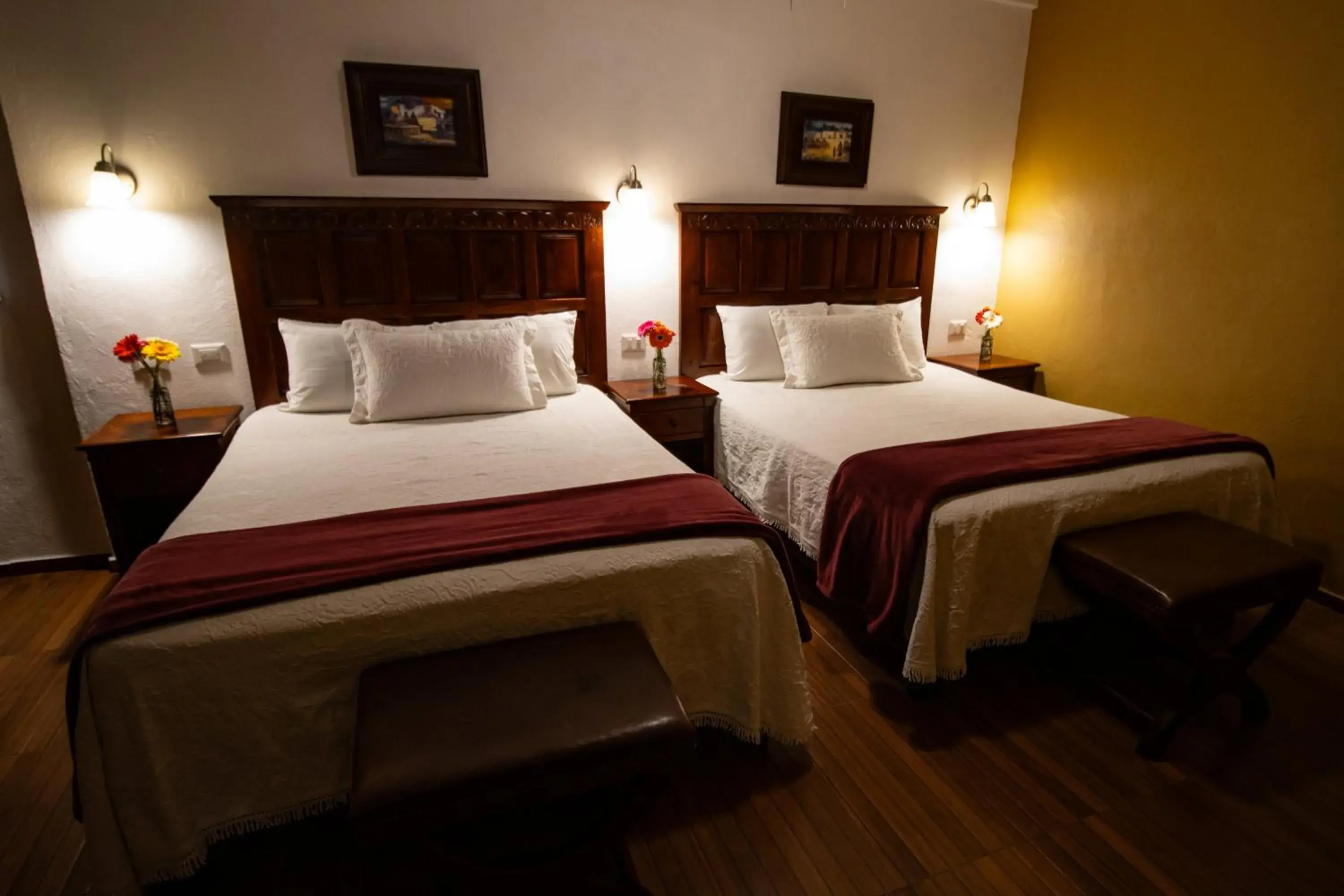 Superior Queen Room with Two Queen Beds in Hotel Casa San Miguel Superior Queen Room with Two Queen Beds in Hotel Casa San Miguel