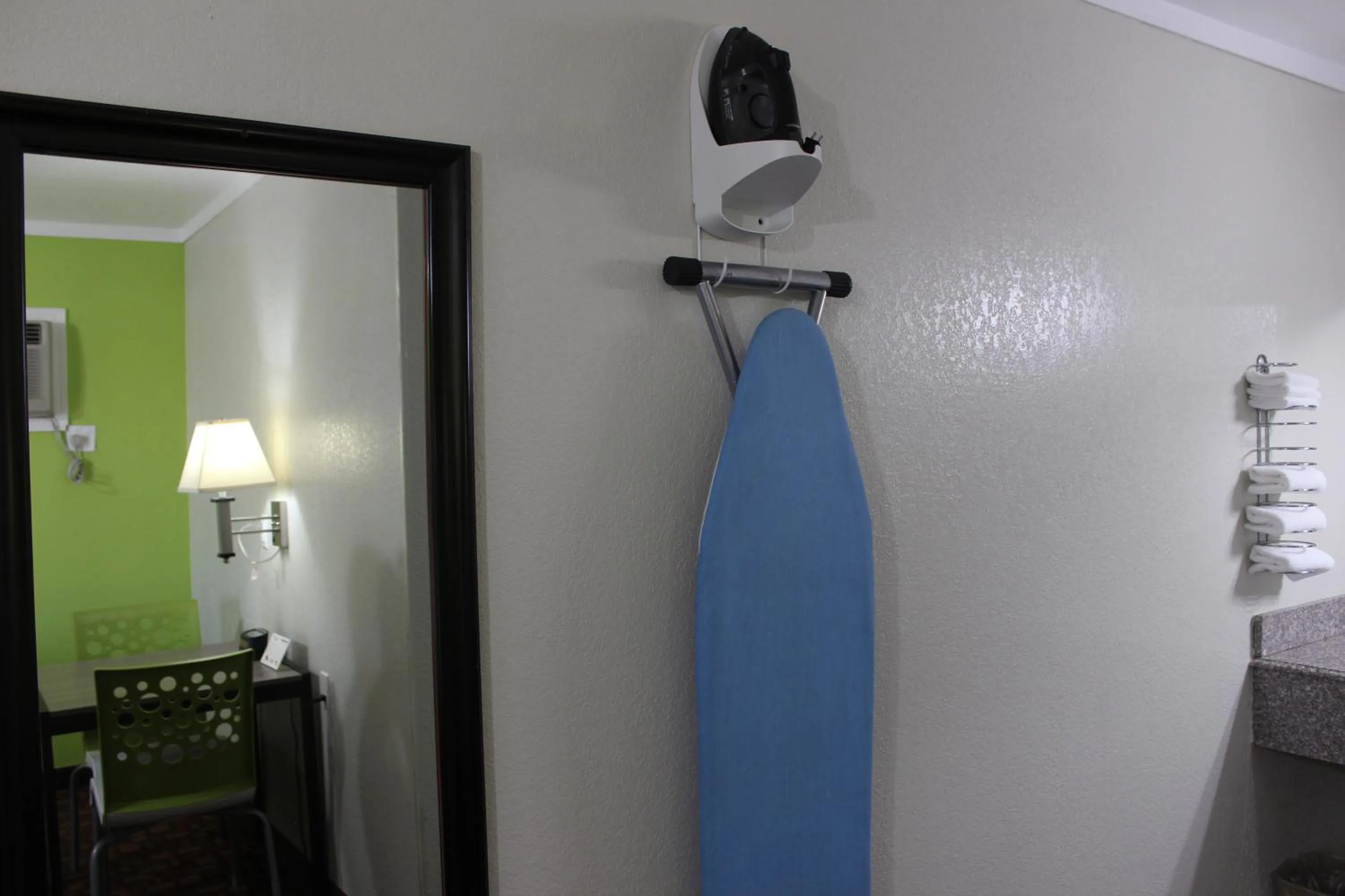 Bedroom in Copa Motel