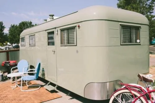 Day in The Vintages Trailer Resort