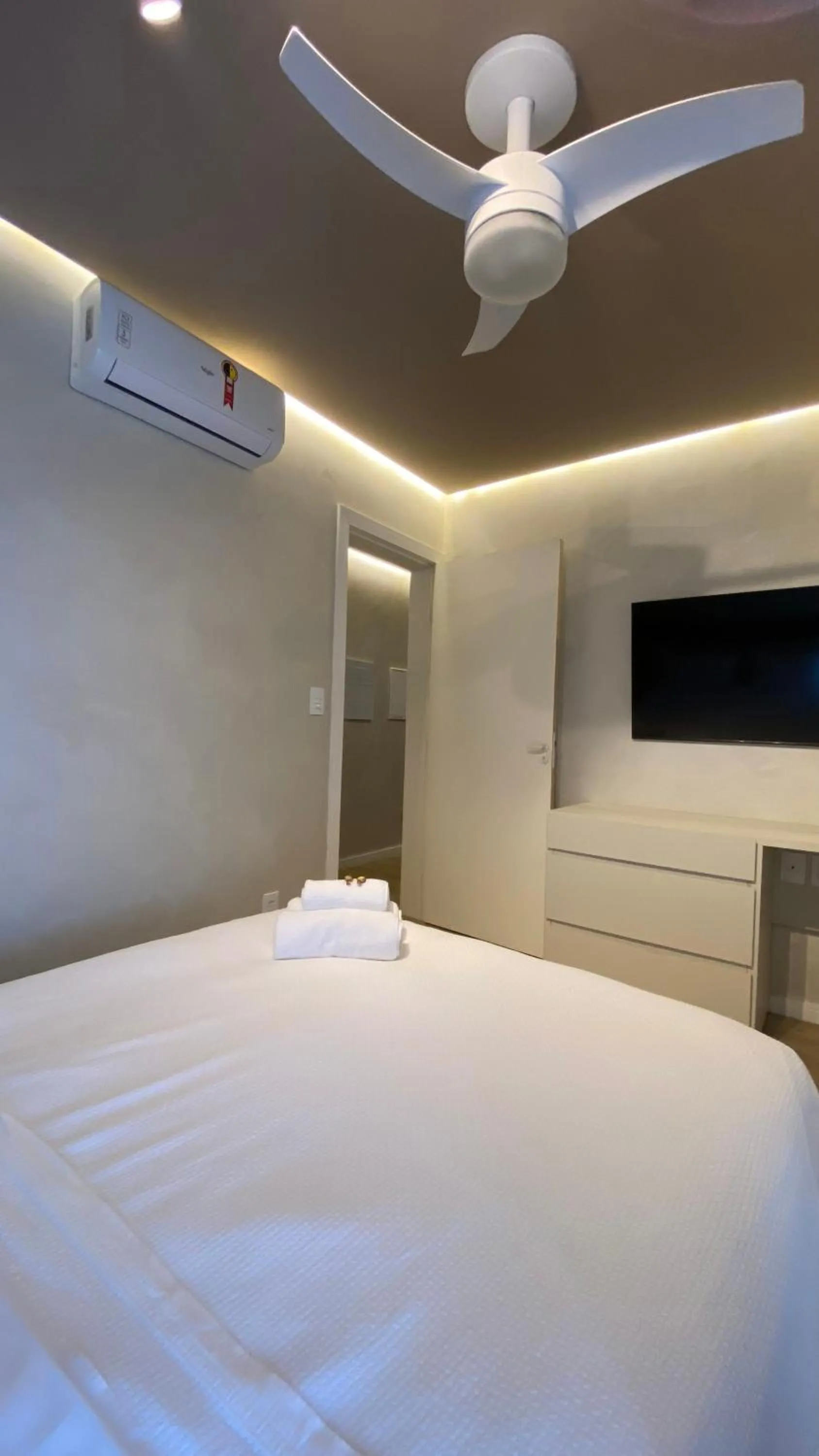 Bed in Apart-hotel Theotókos Flats