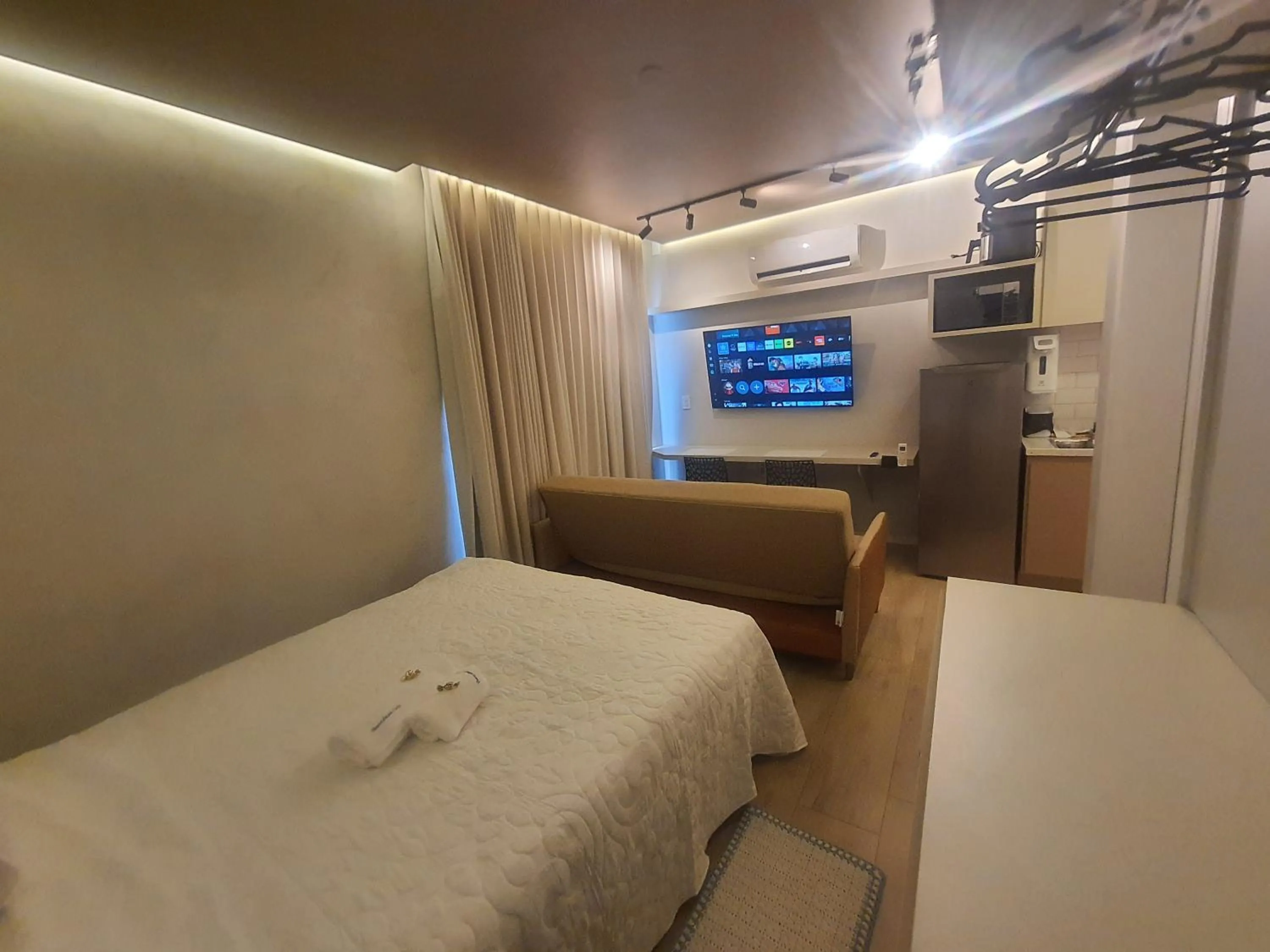 Bed in Apart-hotel Theotókos Flats