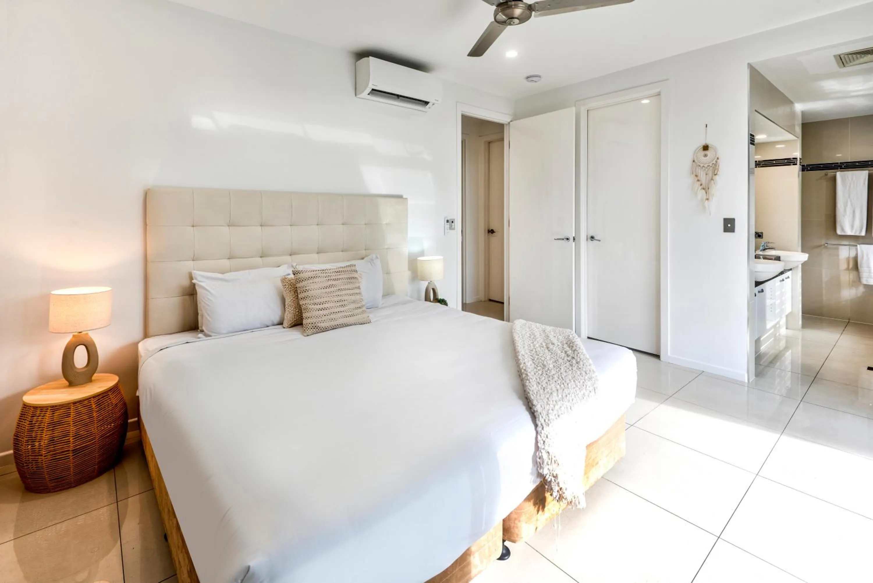 Bedroom, Bed in Pinnacle Apartments on Hamilton Island by HIHA
