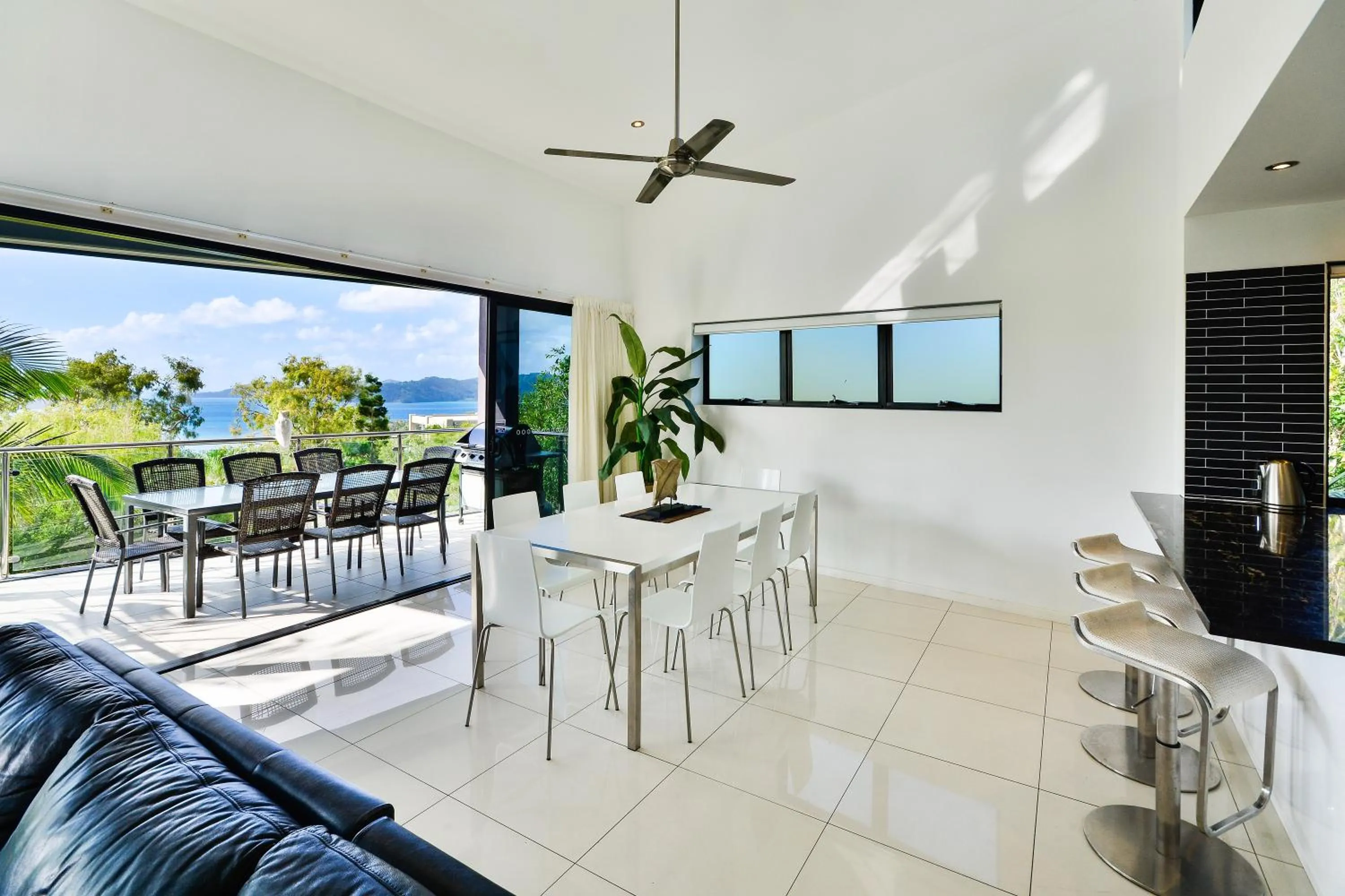 Dining area in Pinnacle Apartments on Hamilton Island by HIHA