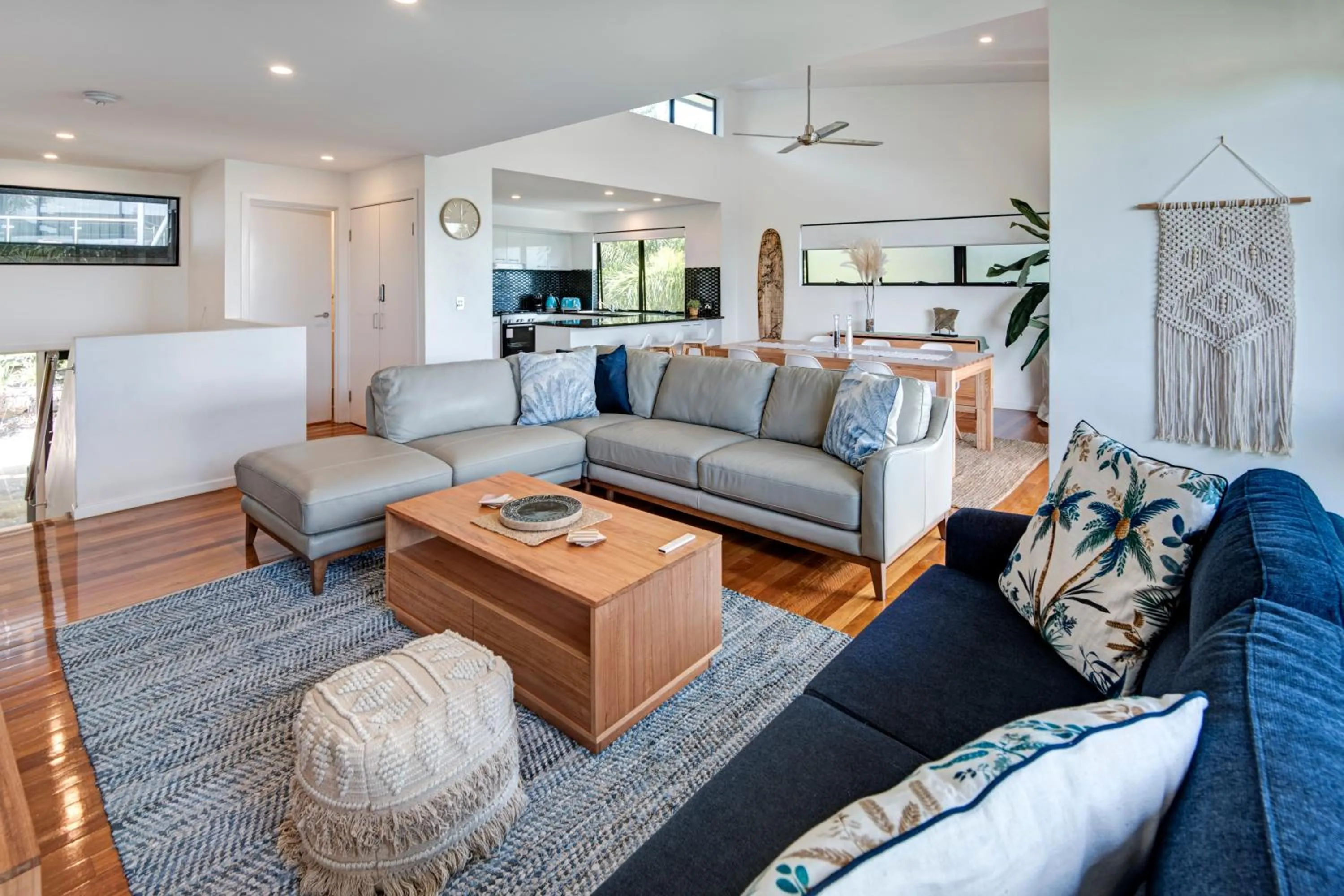 Living room in Pinnacle Apartments on Hamilton Island by HIHA