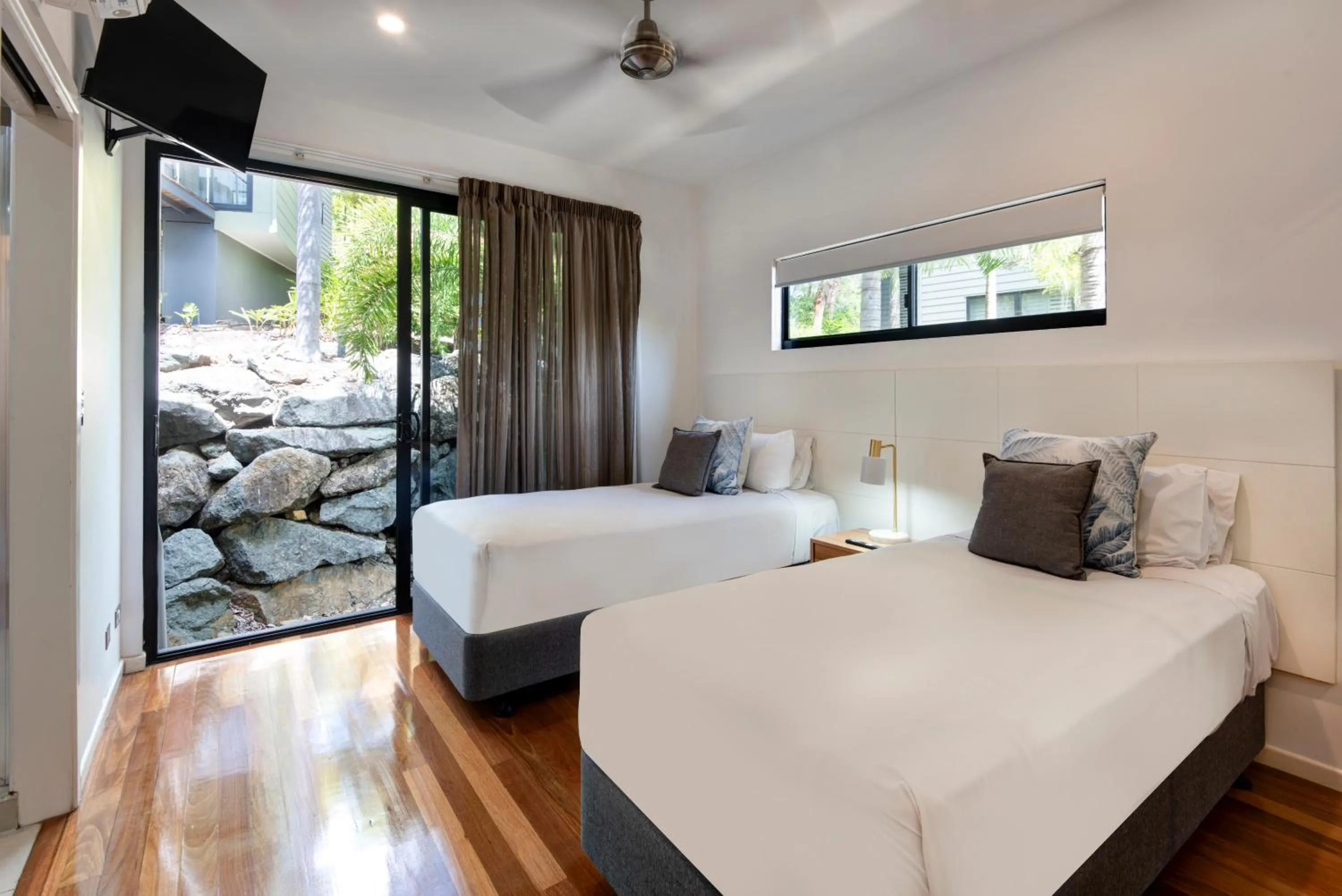 Bedroom, Bed in Pinnacle Apartments on Hamilton Island by HIHA