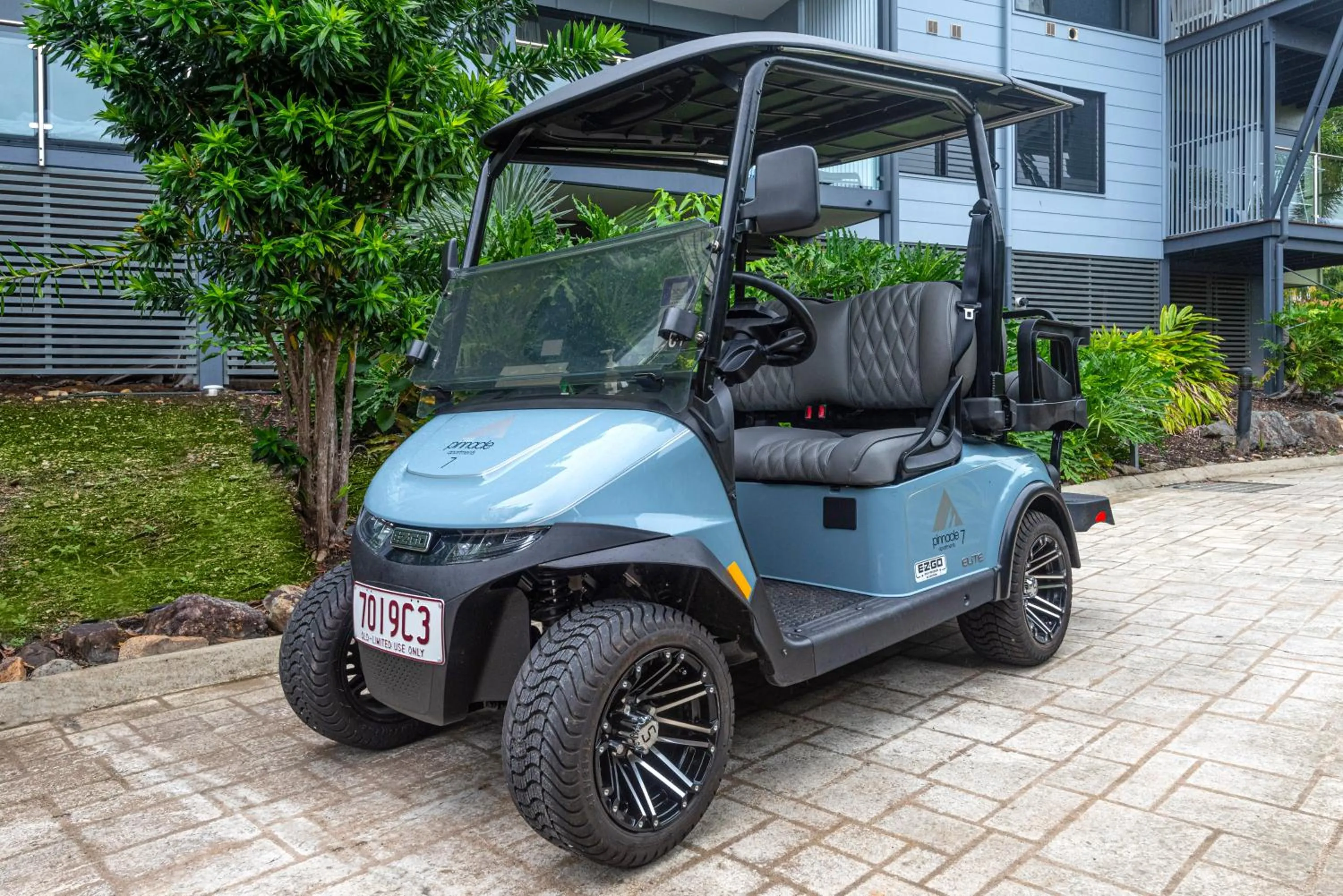 Parking in Pinnacle Apartments on Hamilton Island by HIHA