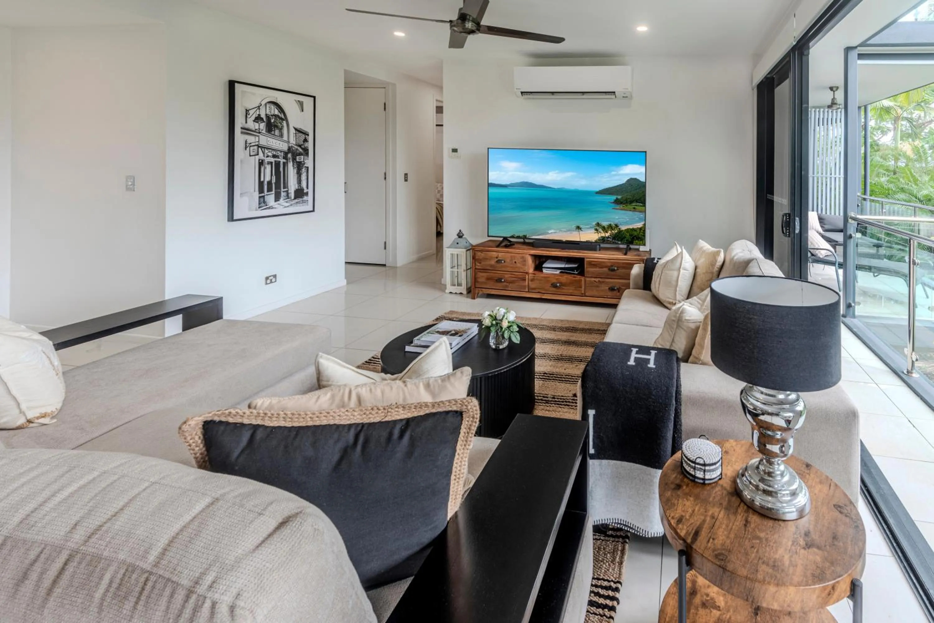 Living room in Pinnacle Apartments on Hamilton Island by HIHA