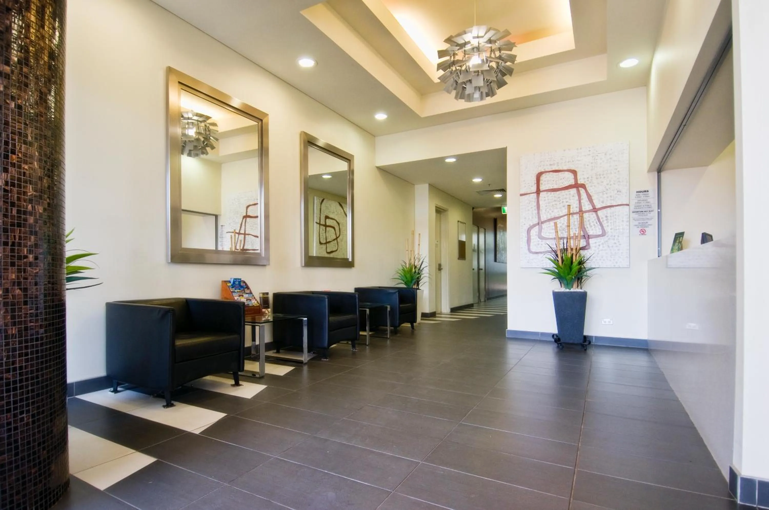 Lobby or reception in Solaire Apartments