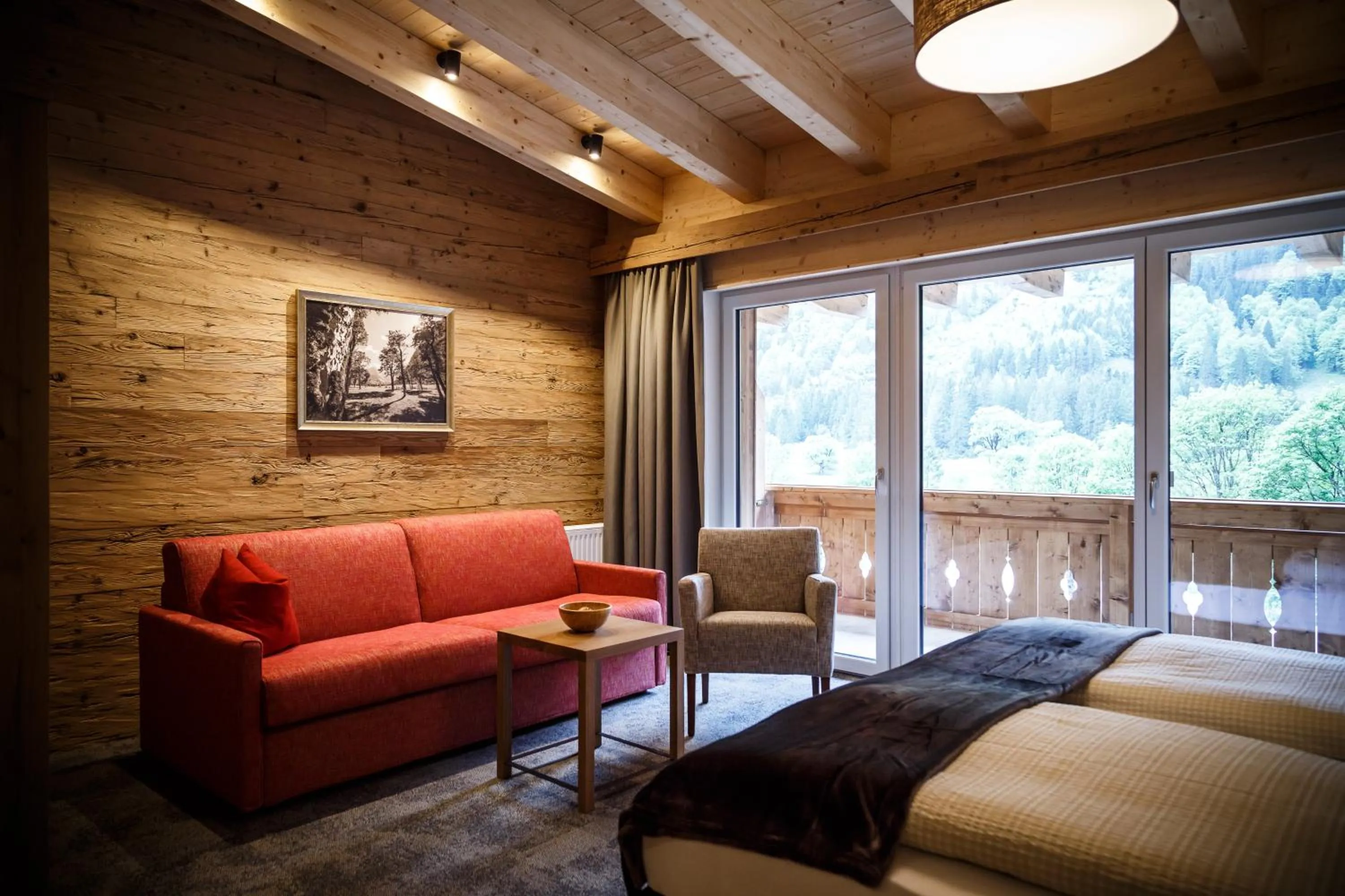 Bedroom in Das Naturhotel die Eng