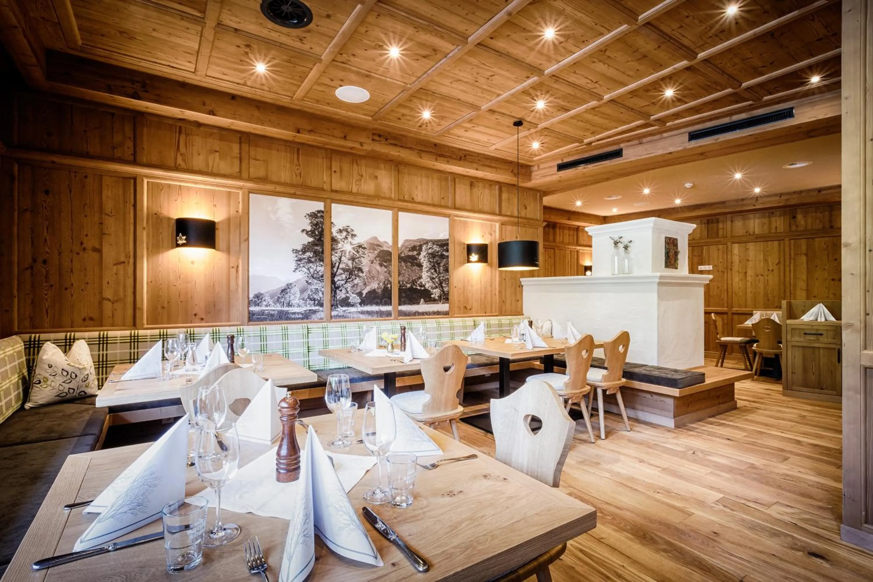 Restaurant/places to eat in Das Naturhotel die Eng