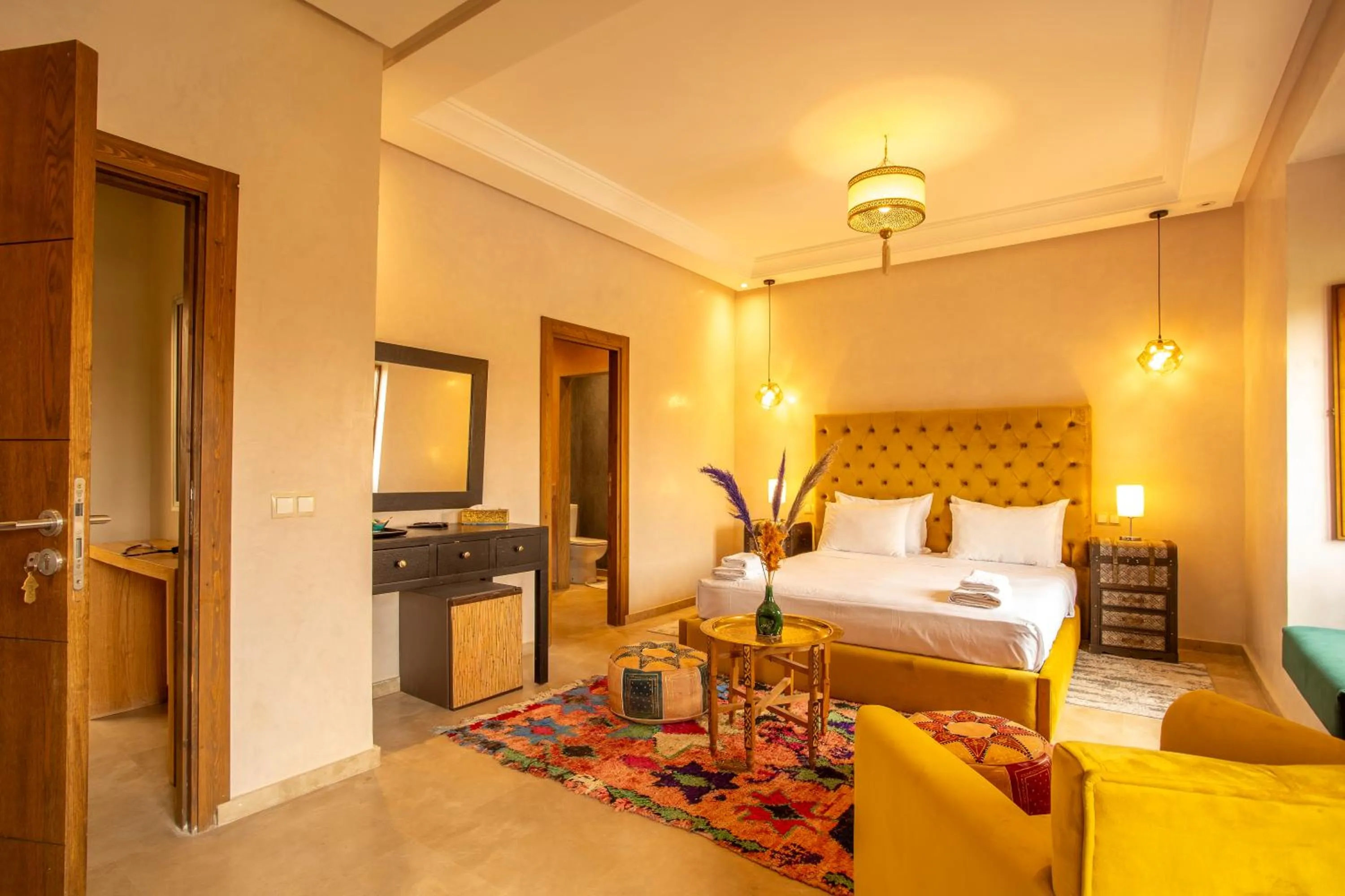 Photo of the whole room, Bed in Riad Azia