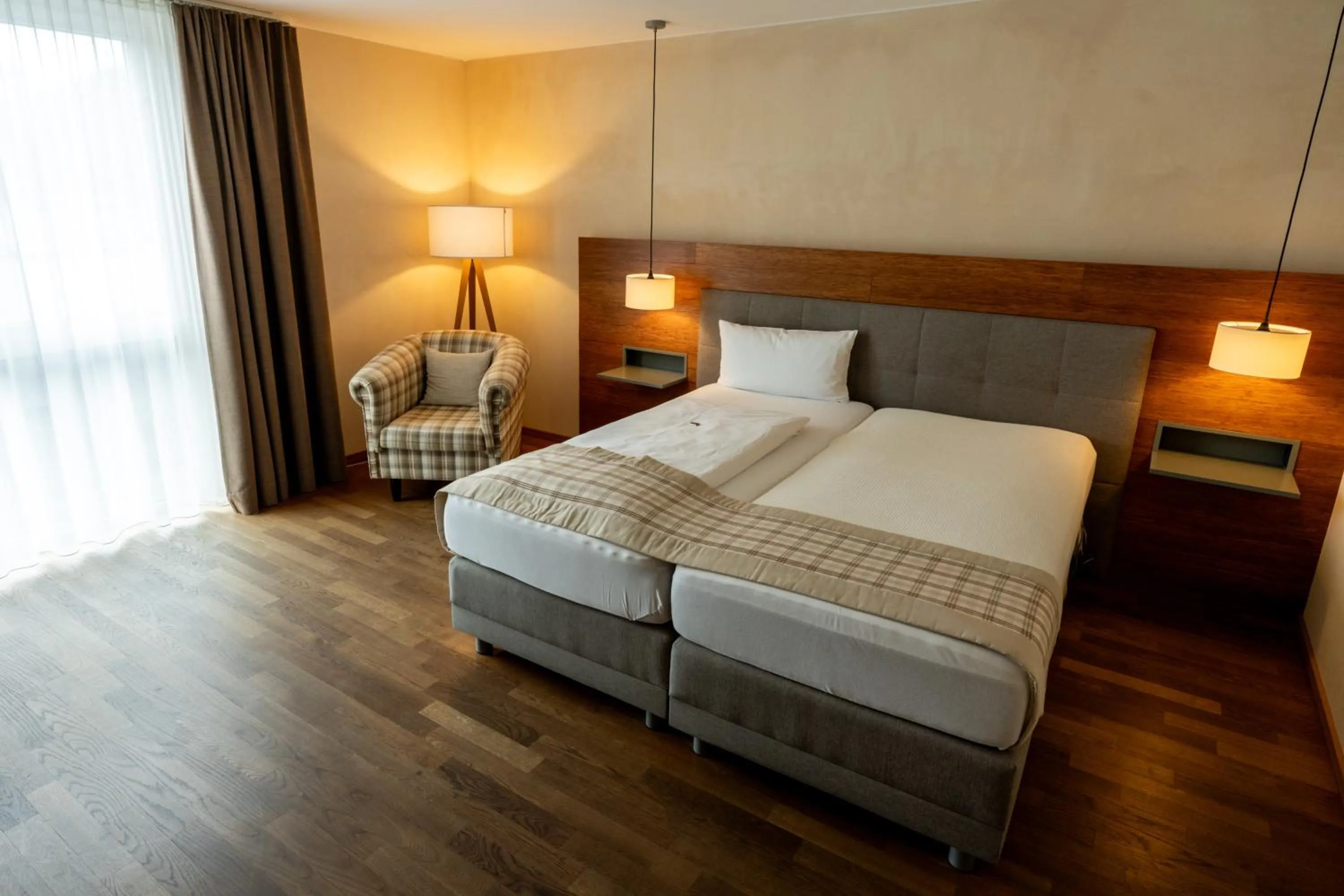 Photo of the whole room, Bed in Restaurant Hotel Zum Storchen