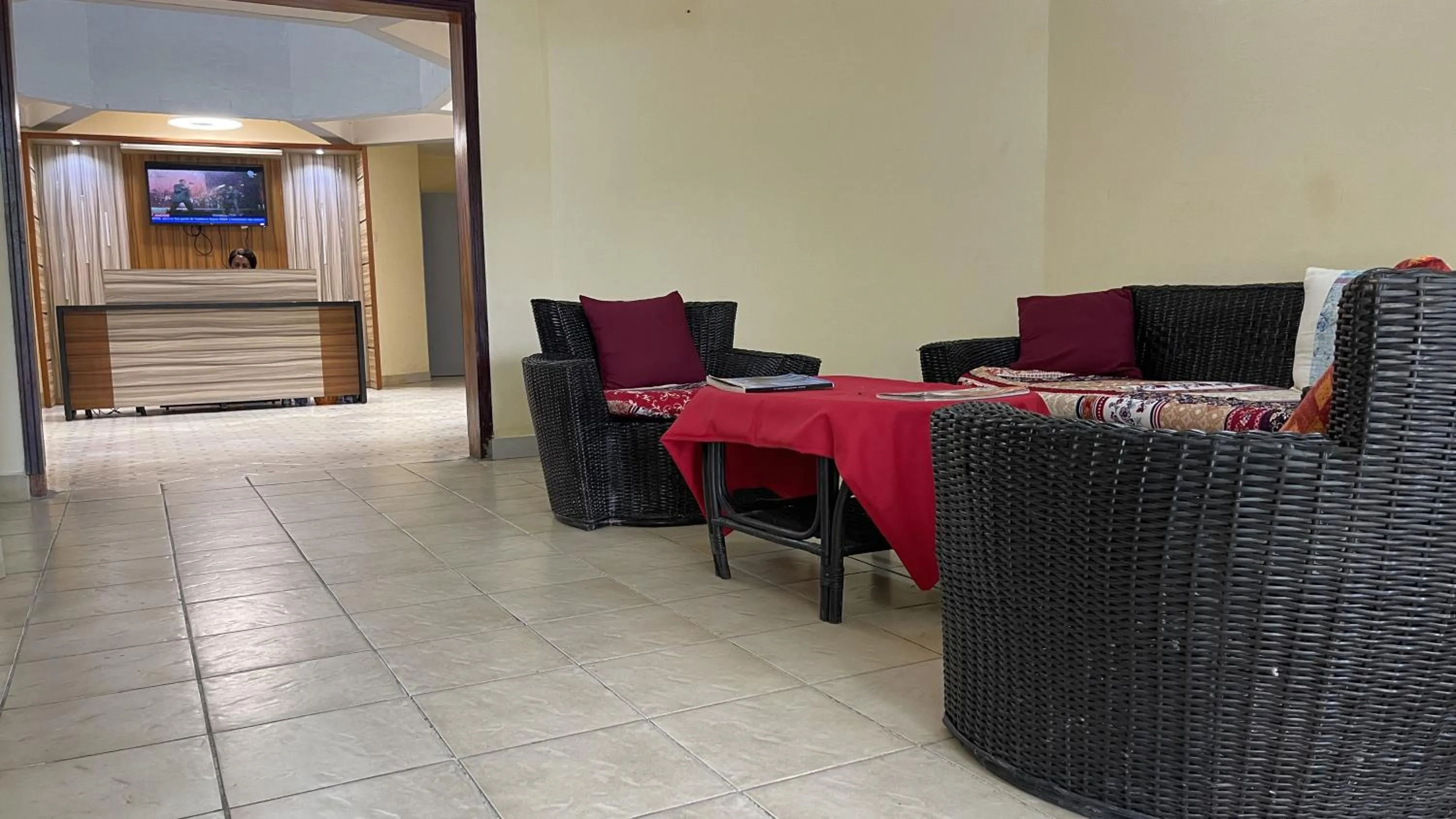 Lobby or reception in Hotel les Polygones Kribi