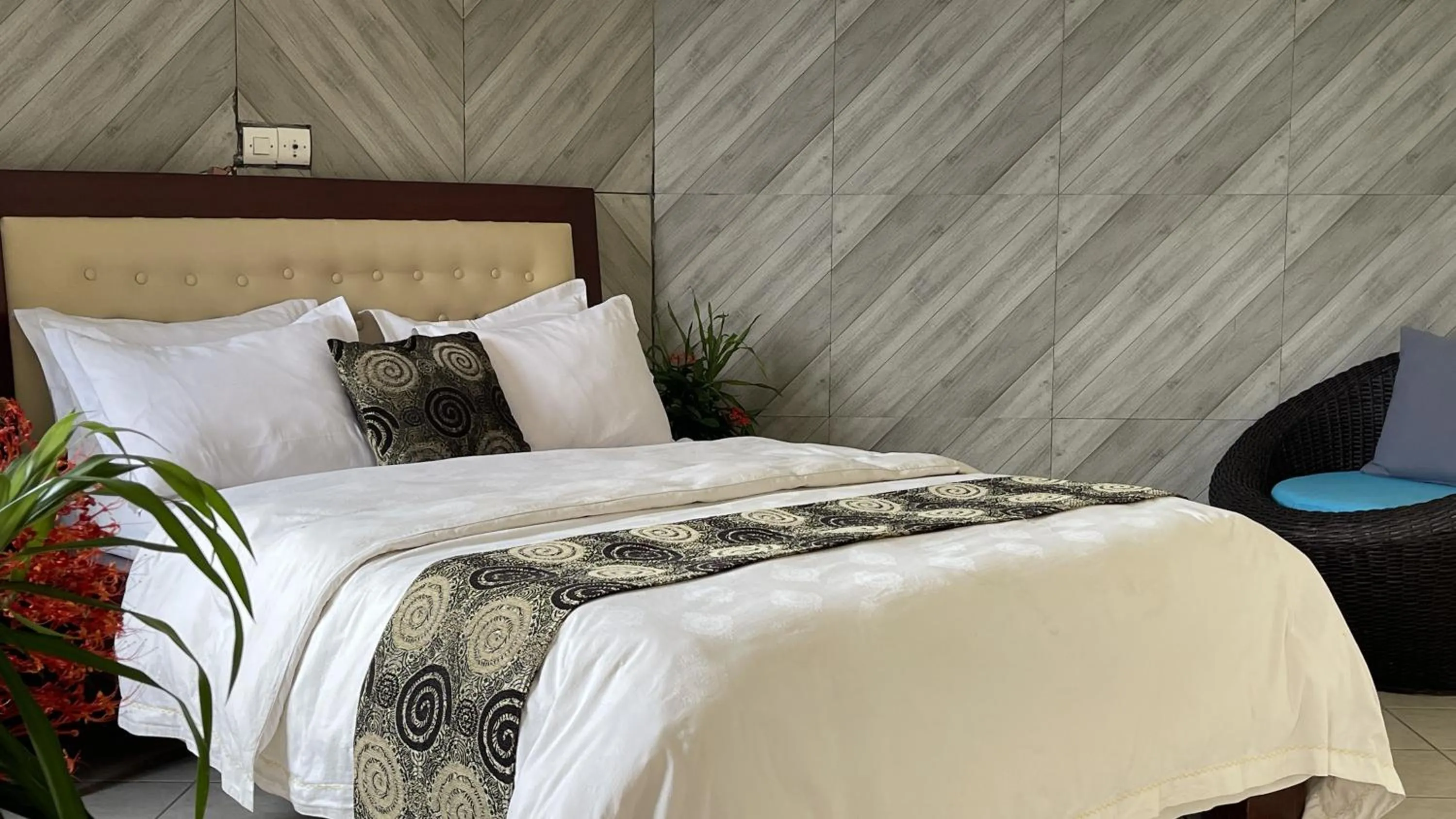 Bedroom, Bed in Hotel les Polygones Kribi